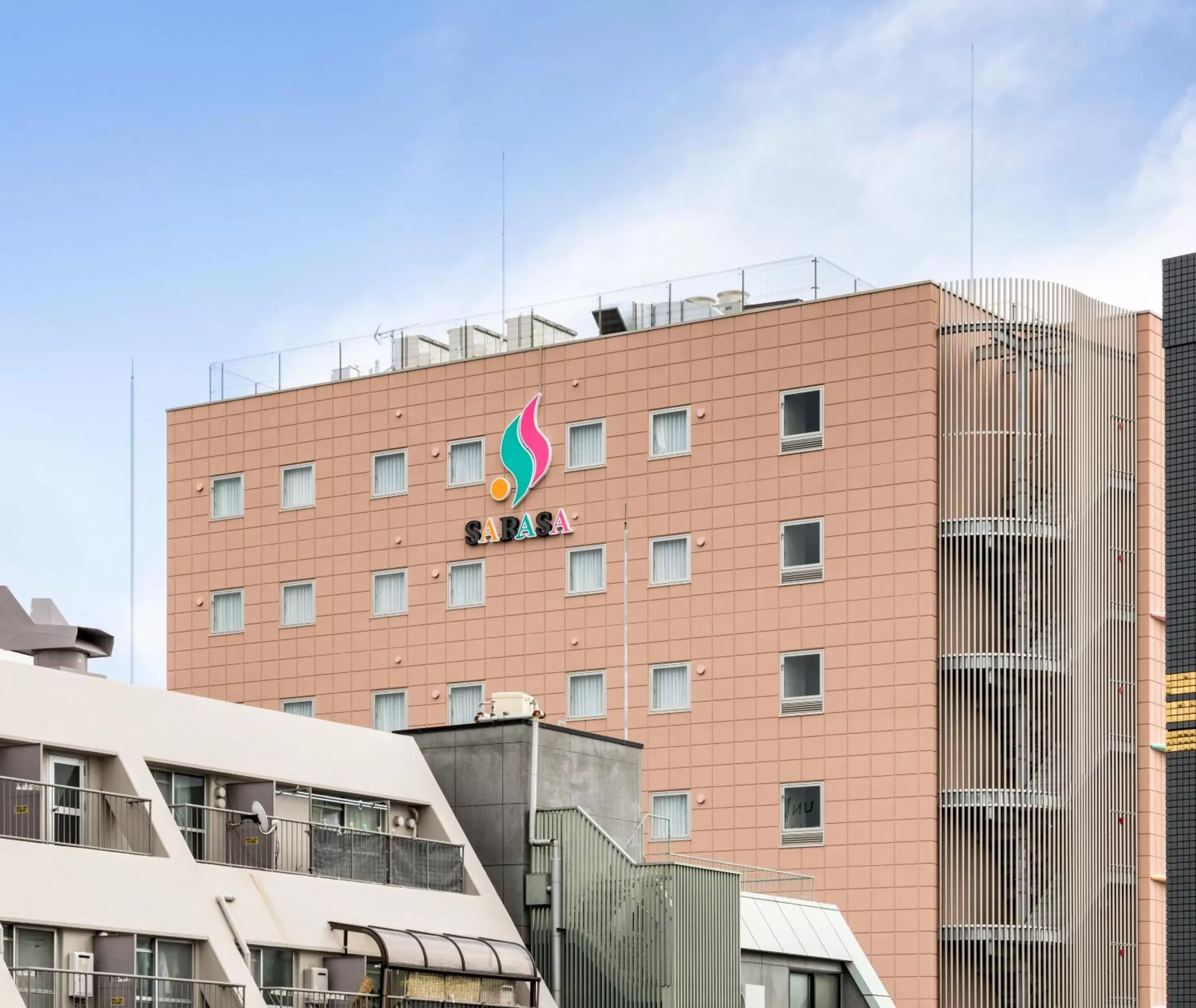 Property building in SARASA HOTEL Shin-Osaka Property building in SARASA HOTEL Shin-Osaka