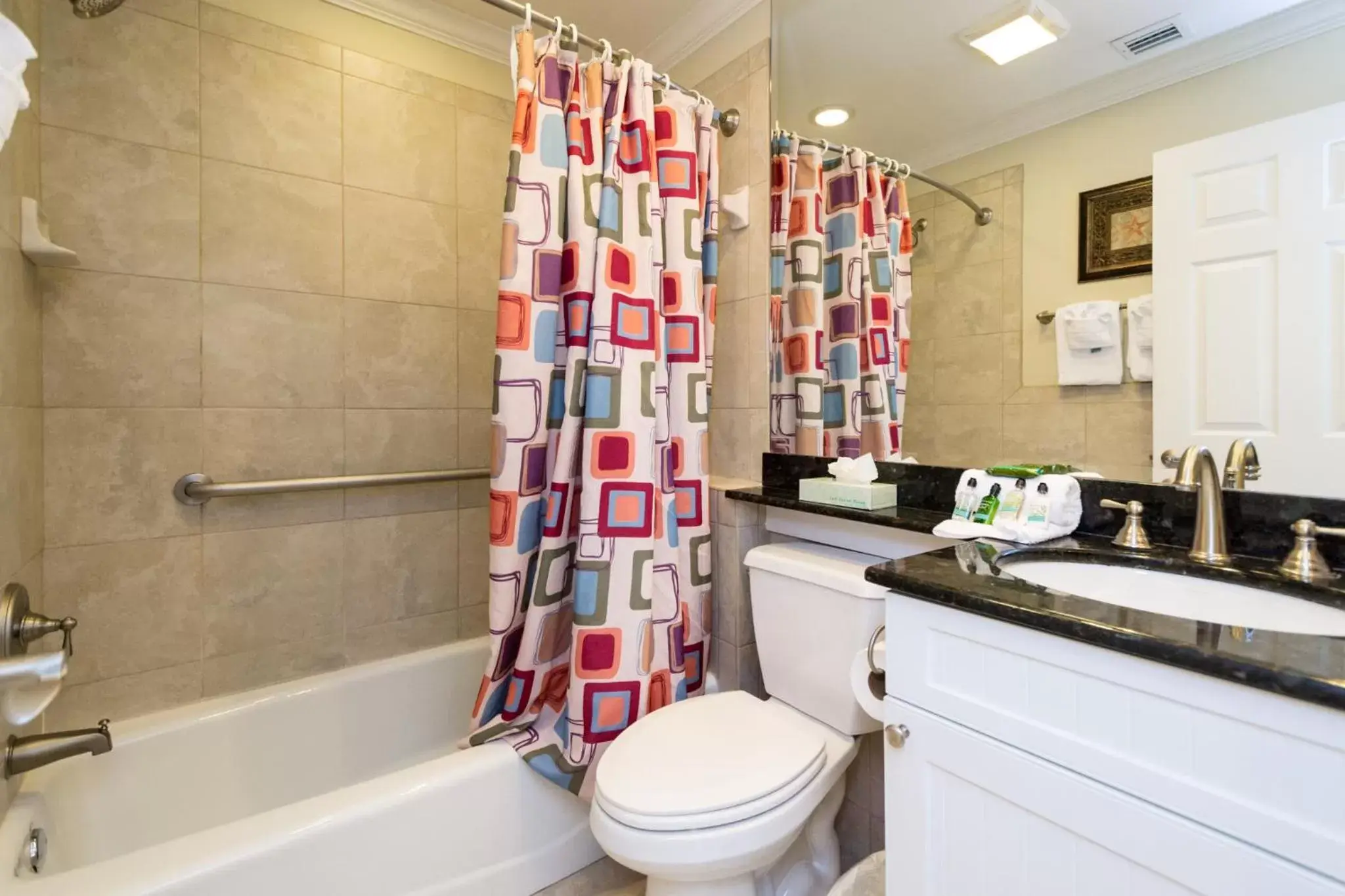 Bathroom in Tropical Beach Resorts - Sarasota