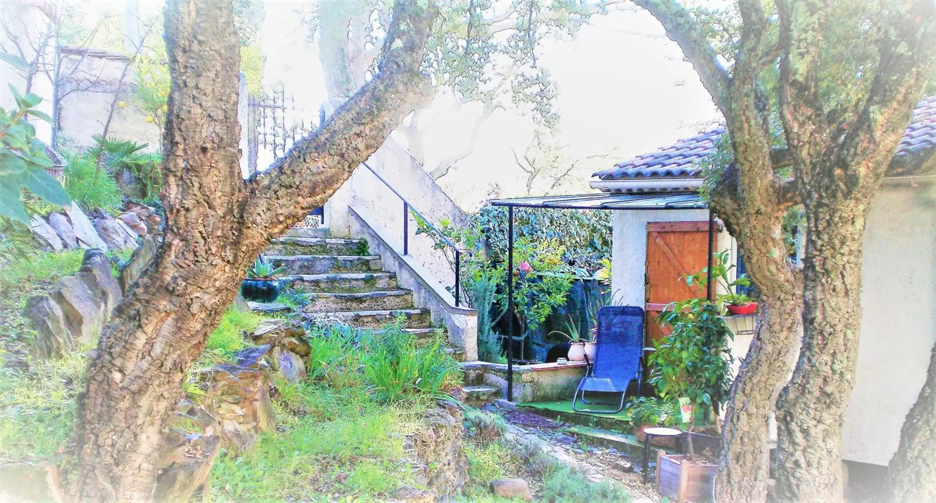 Facade/entrance in Au Jardin Des Couleurs