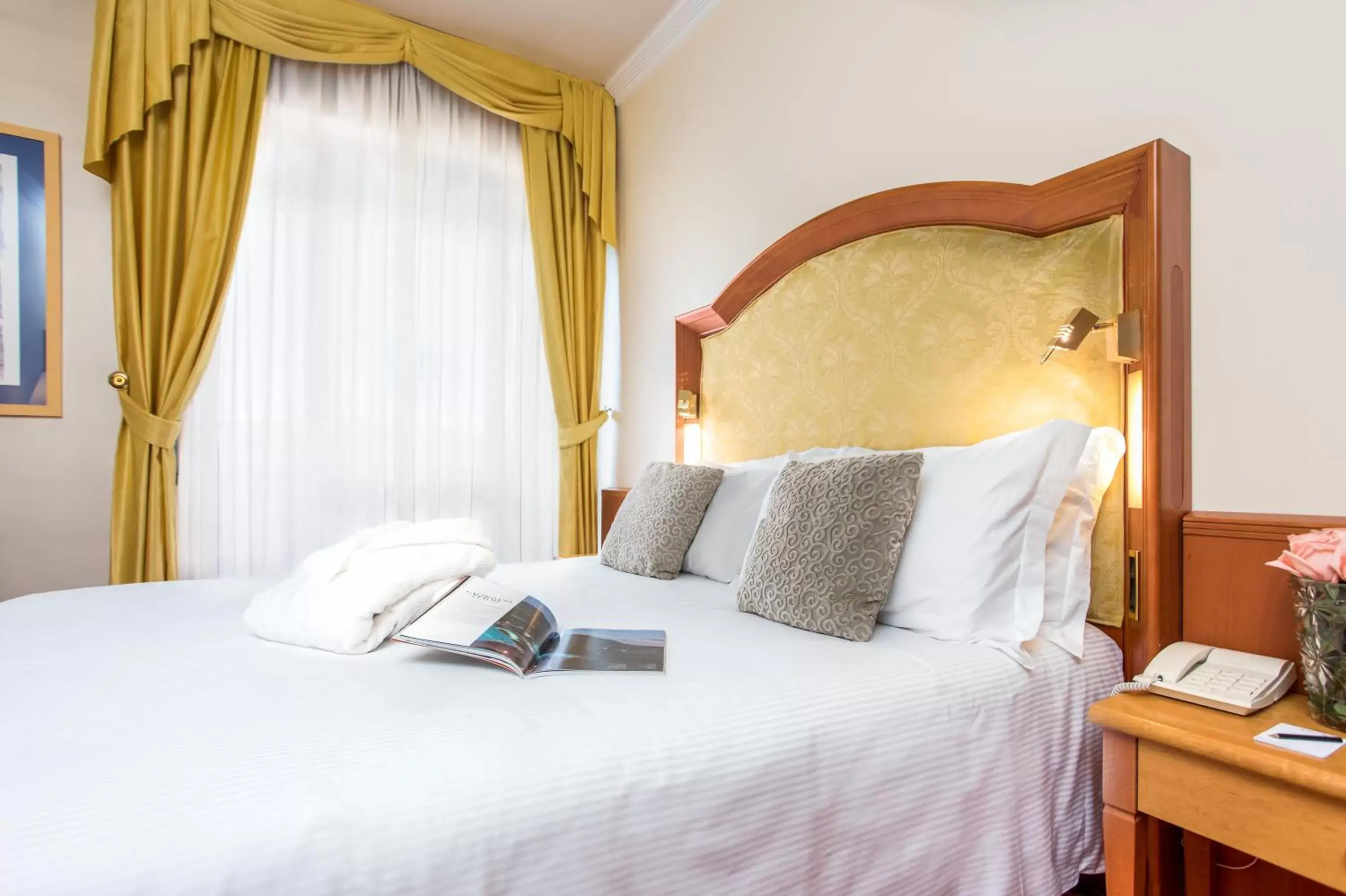 Bedroom, Bed in Hotel Sporting Resort