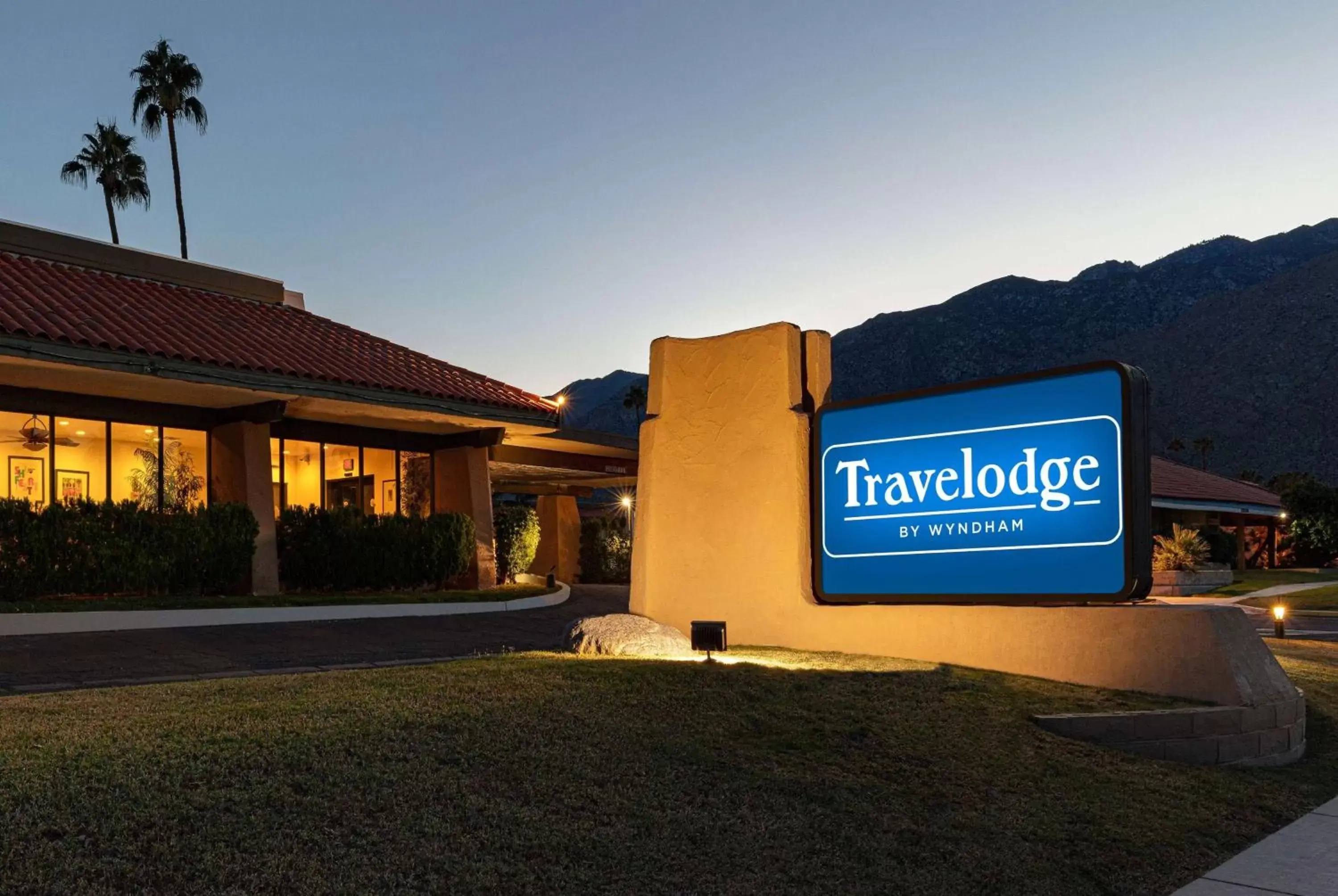 Property building in Travelodge by Wyndham Palm Springs Property building in Travelodge by Wyndham Palm Springs