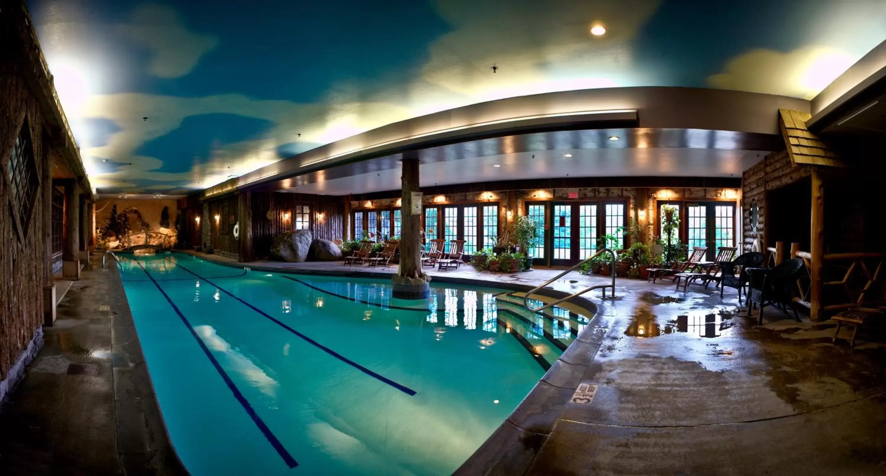 Swimming Pool in Mirror Lake Inn Resort and Spa