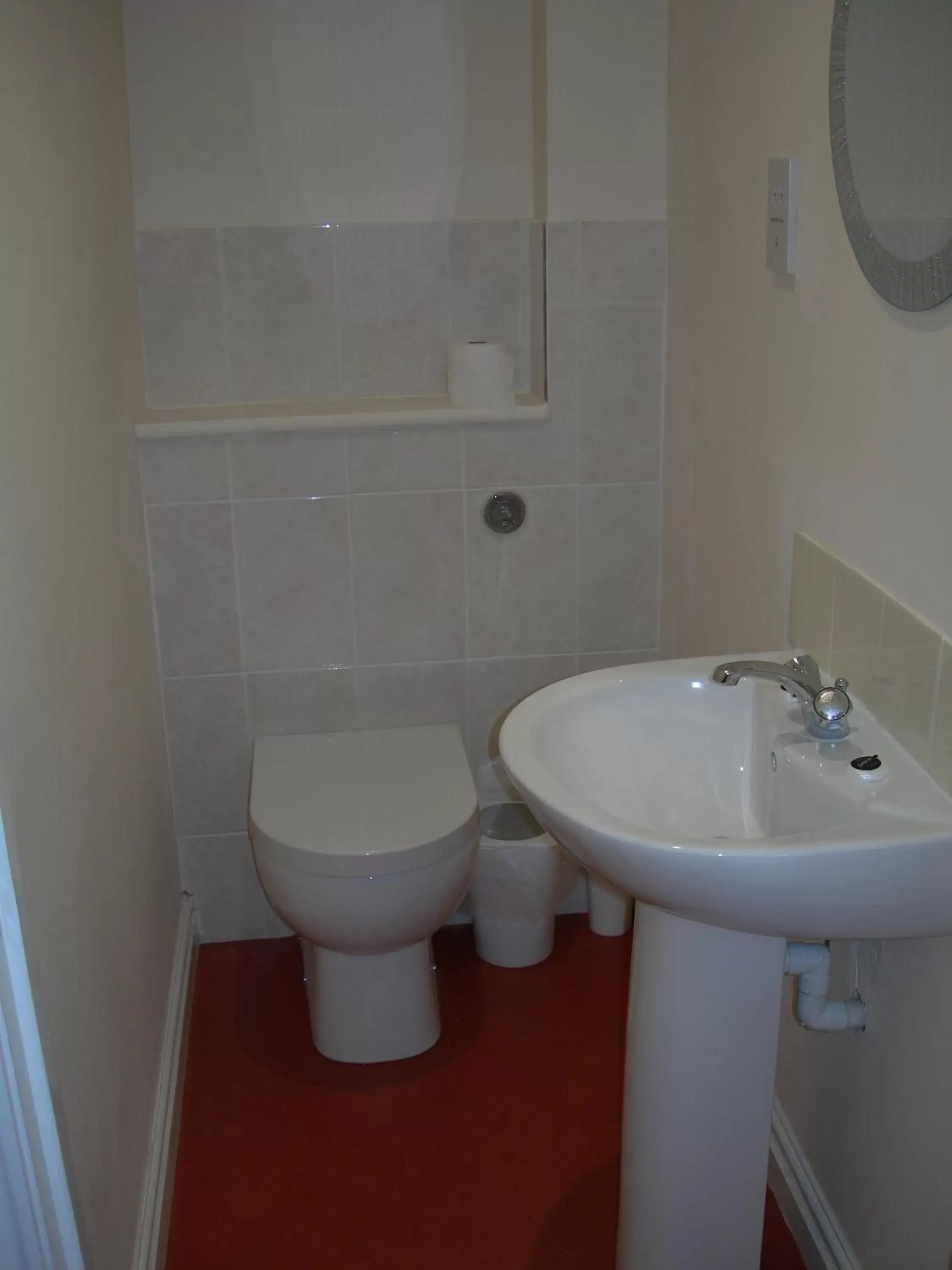 Toilet, Bathroom in The Swan Hotel