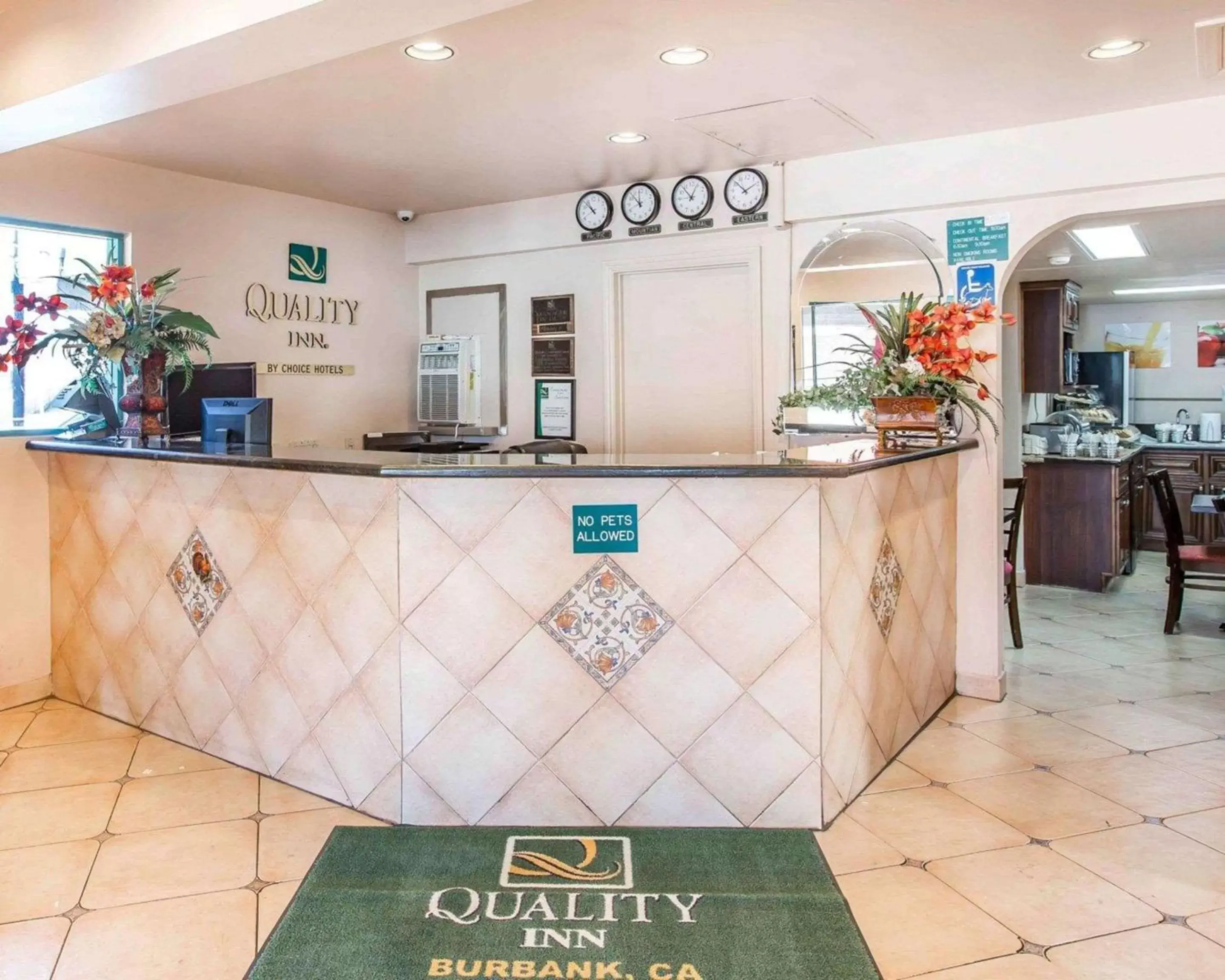 Lobby or reception, Lobby/Reception in Quality Inn Burbank Airport