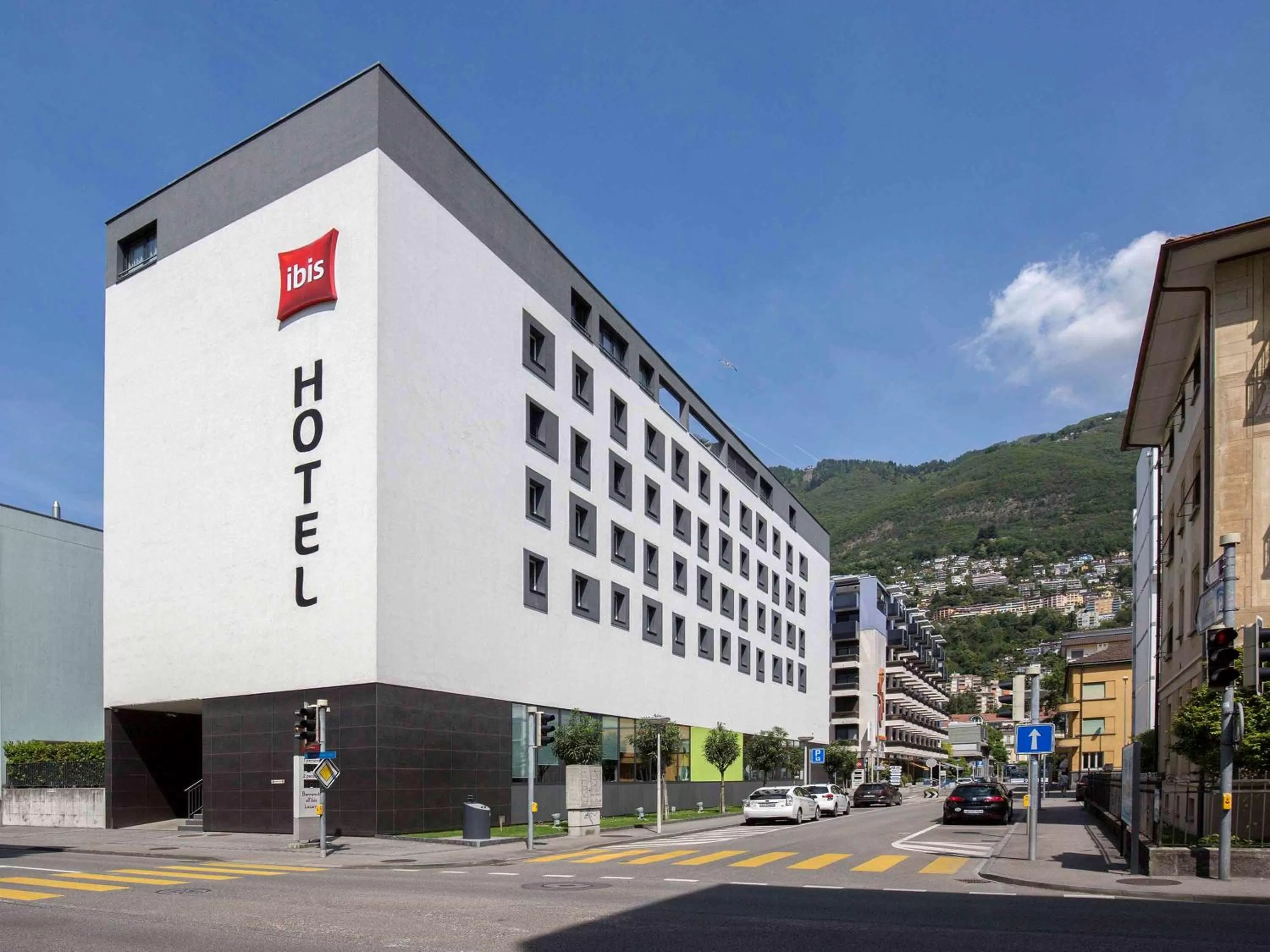 Property building in ibis Locarno