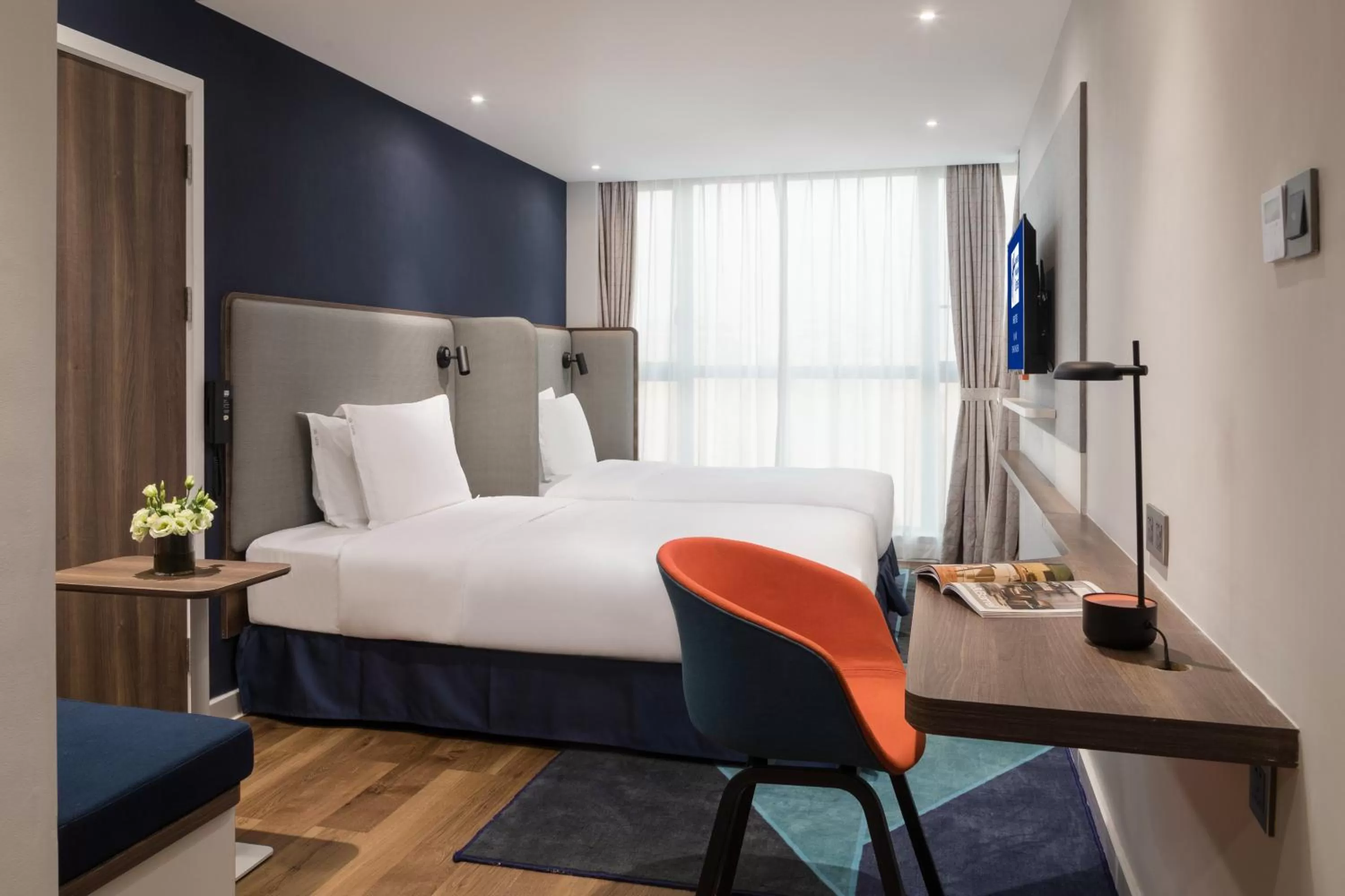 Photo of the whole room, Bed in Holiday Inn Express Foshan Chancheng by IHG