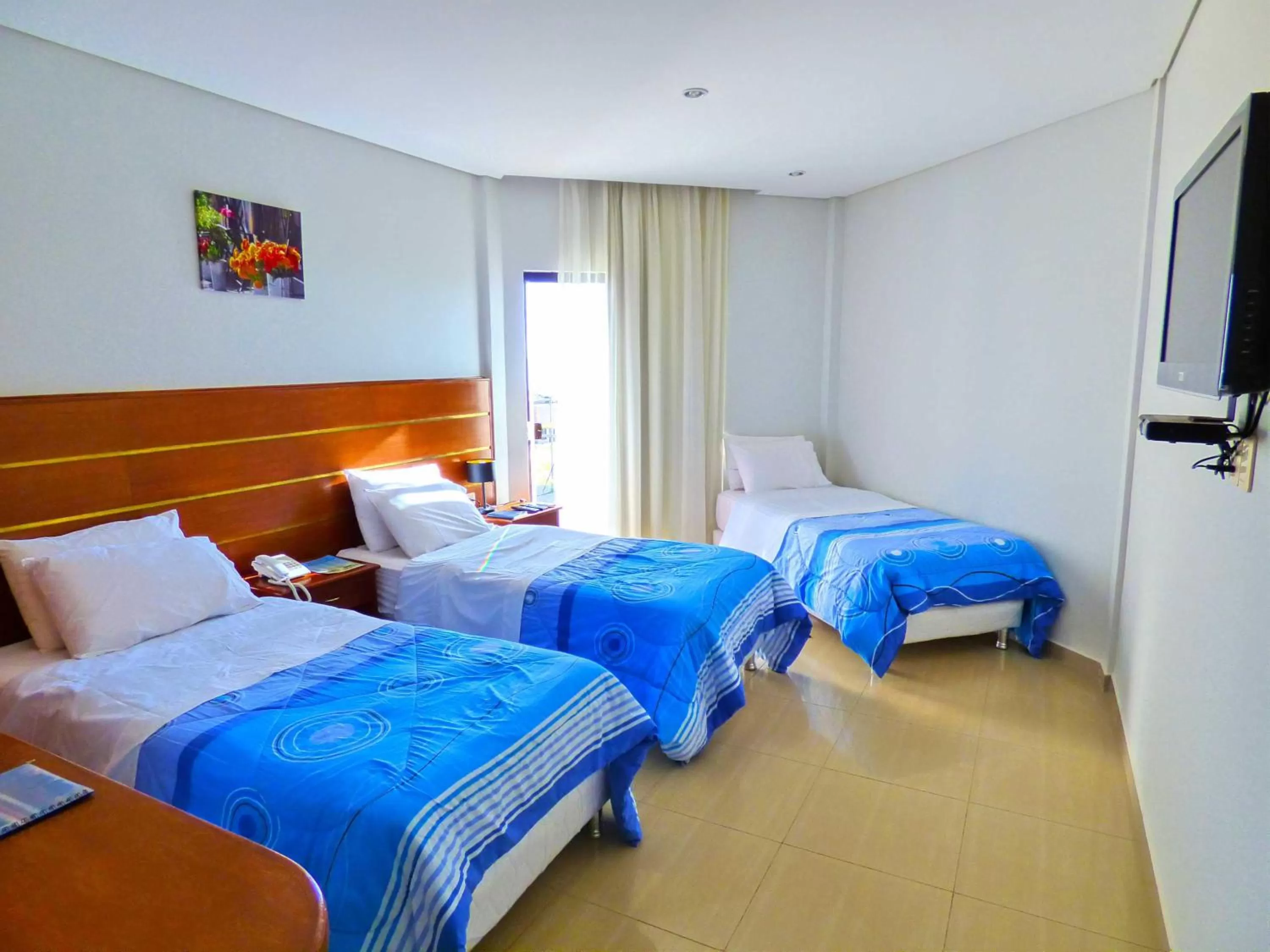 Bedroom, Bed in De La Costa Hotel