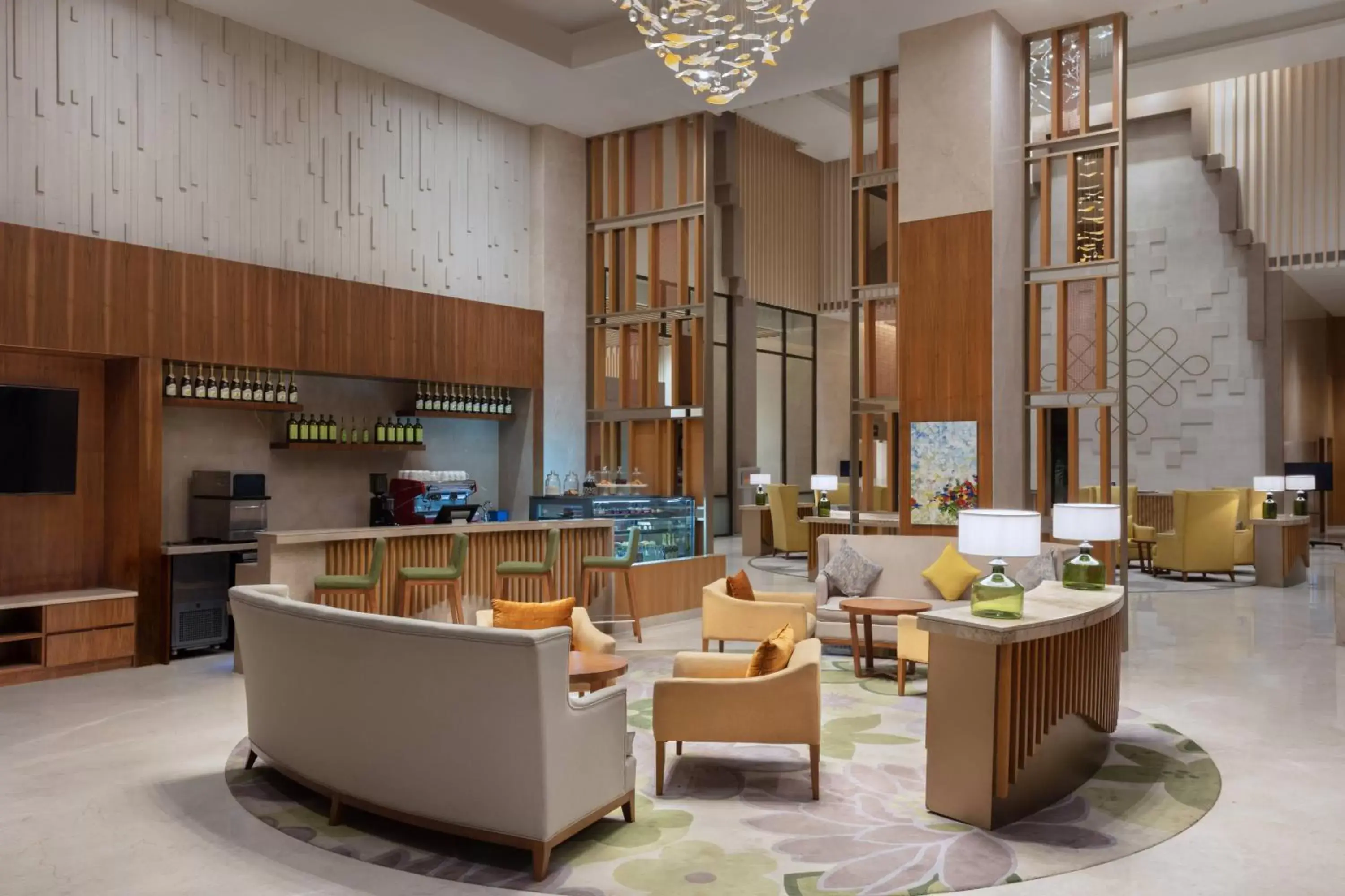 Lounge or bar in Courtyard by Marriott Madurai