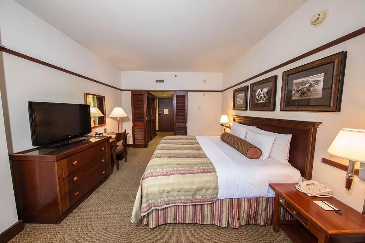 Bed in Alyeska Resort