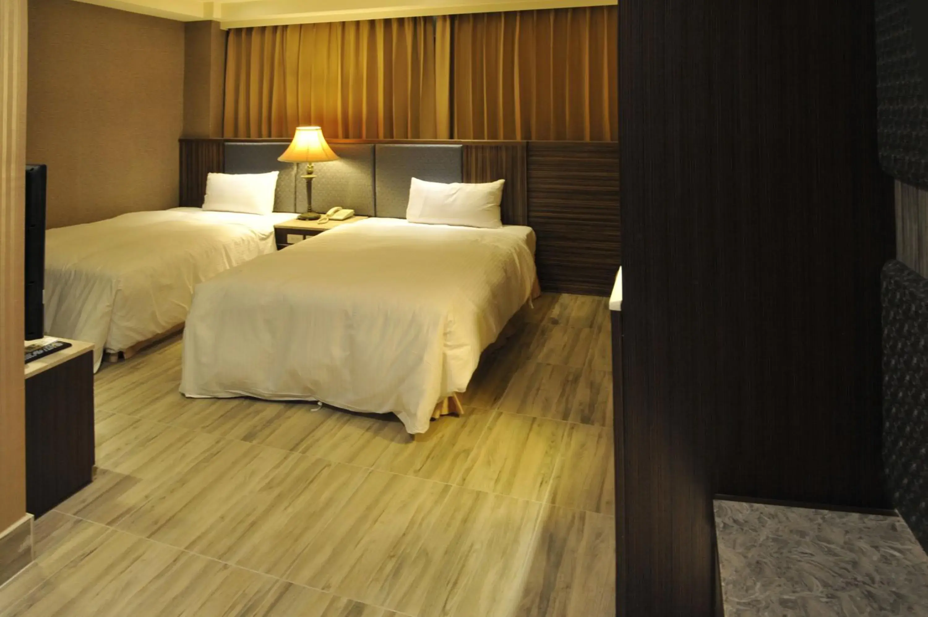 Bed in Maple Hotel