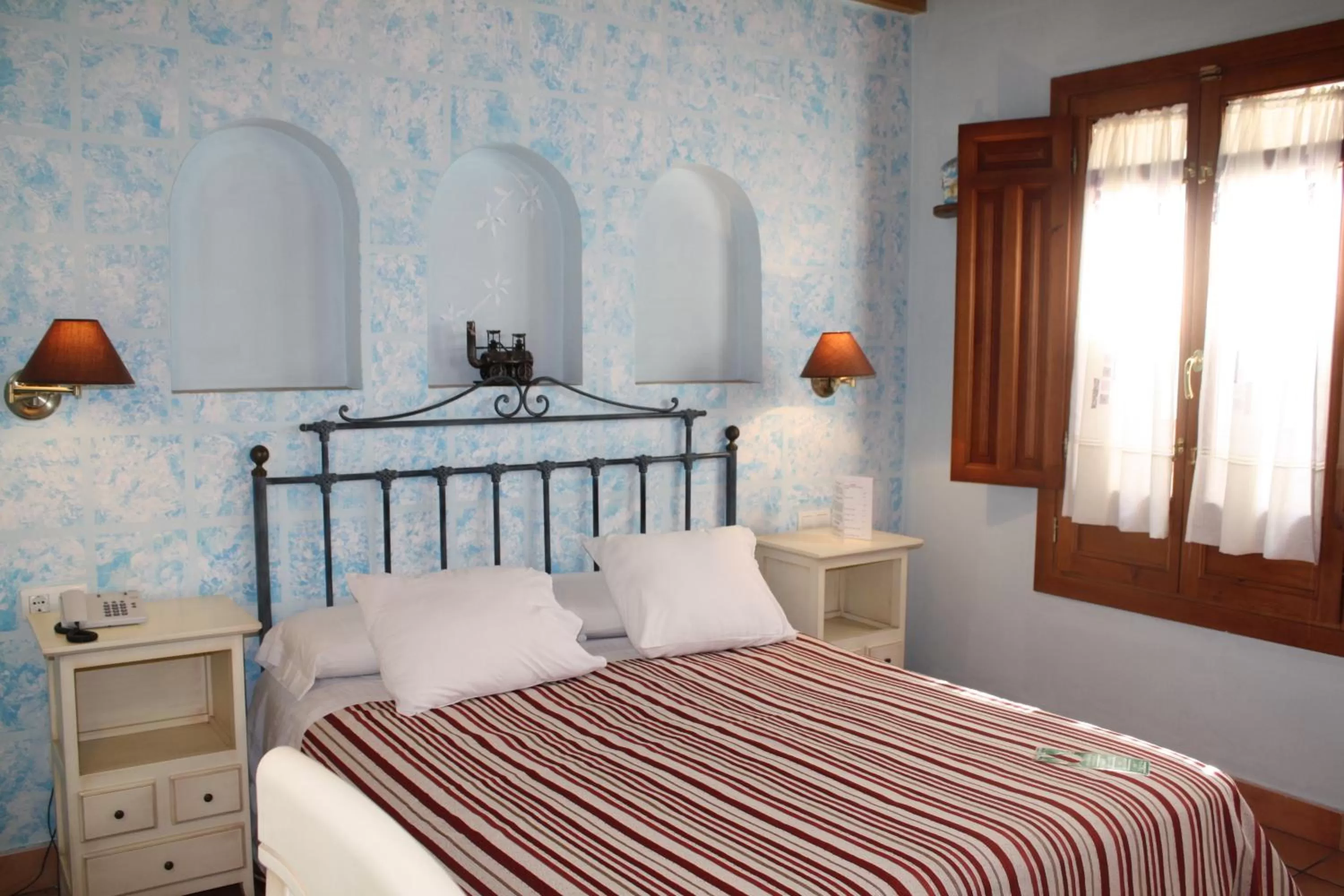 Bedroom, Bed in Abadía Hotel