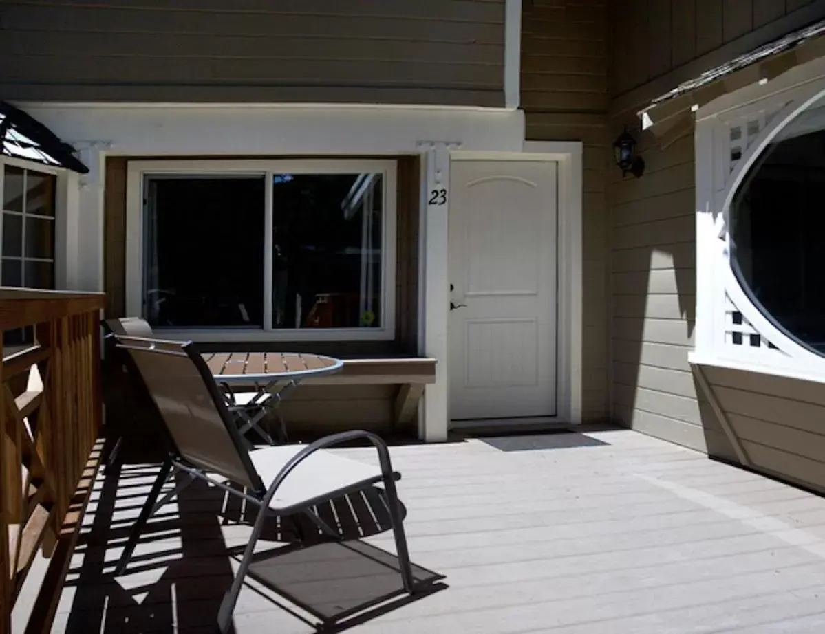 Deluxe King Suite in Silver Pines Lodge Deluxe King Suite in Silver Pines Lodge