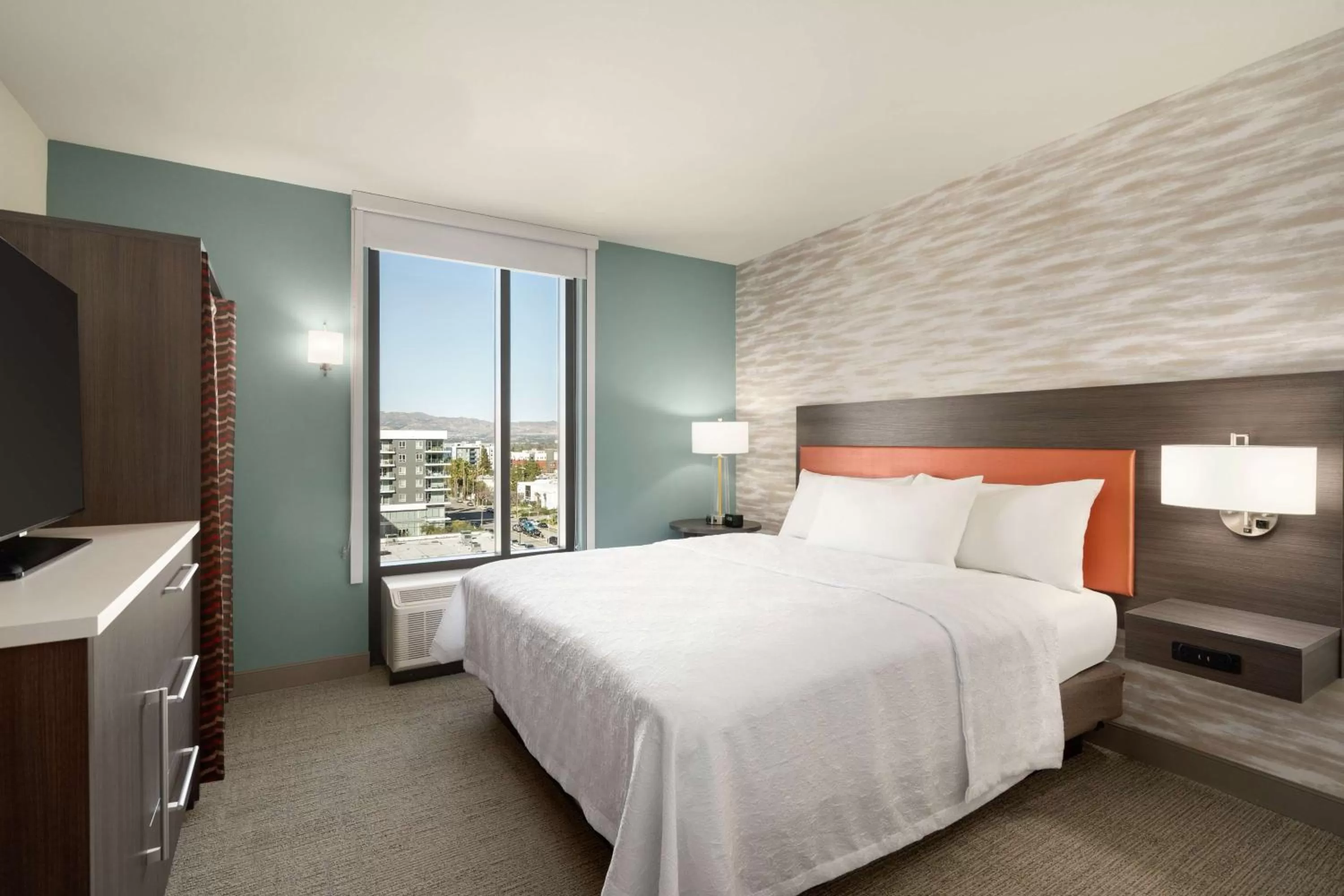 One-Bedroom King Suite - Hearing Accessible in Home2 Suites By Hilton Woodland Hills Los Angeles