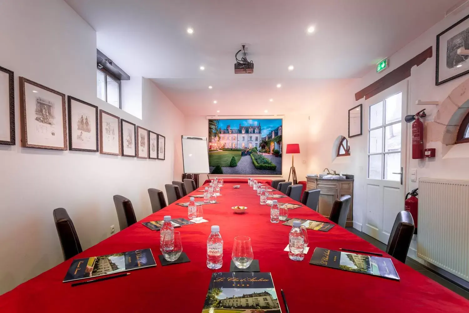 Meeting/conference room in Le Clos d'Amboise