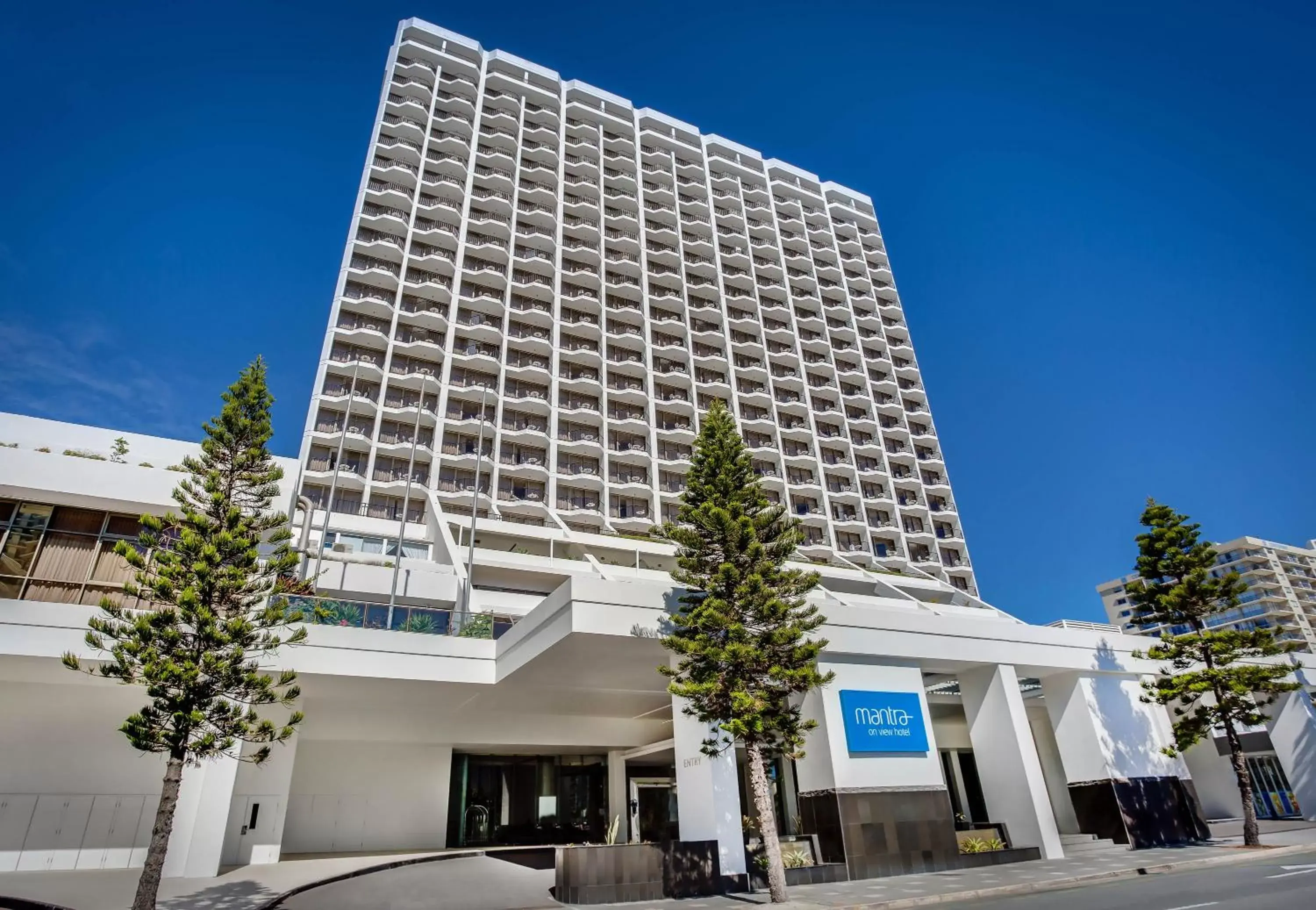 Facade/entrance, Property Building in Mantra on View Hotel