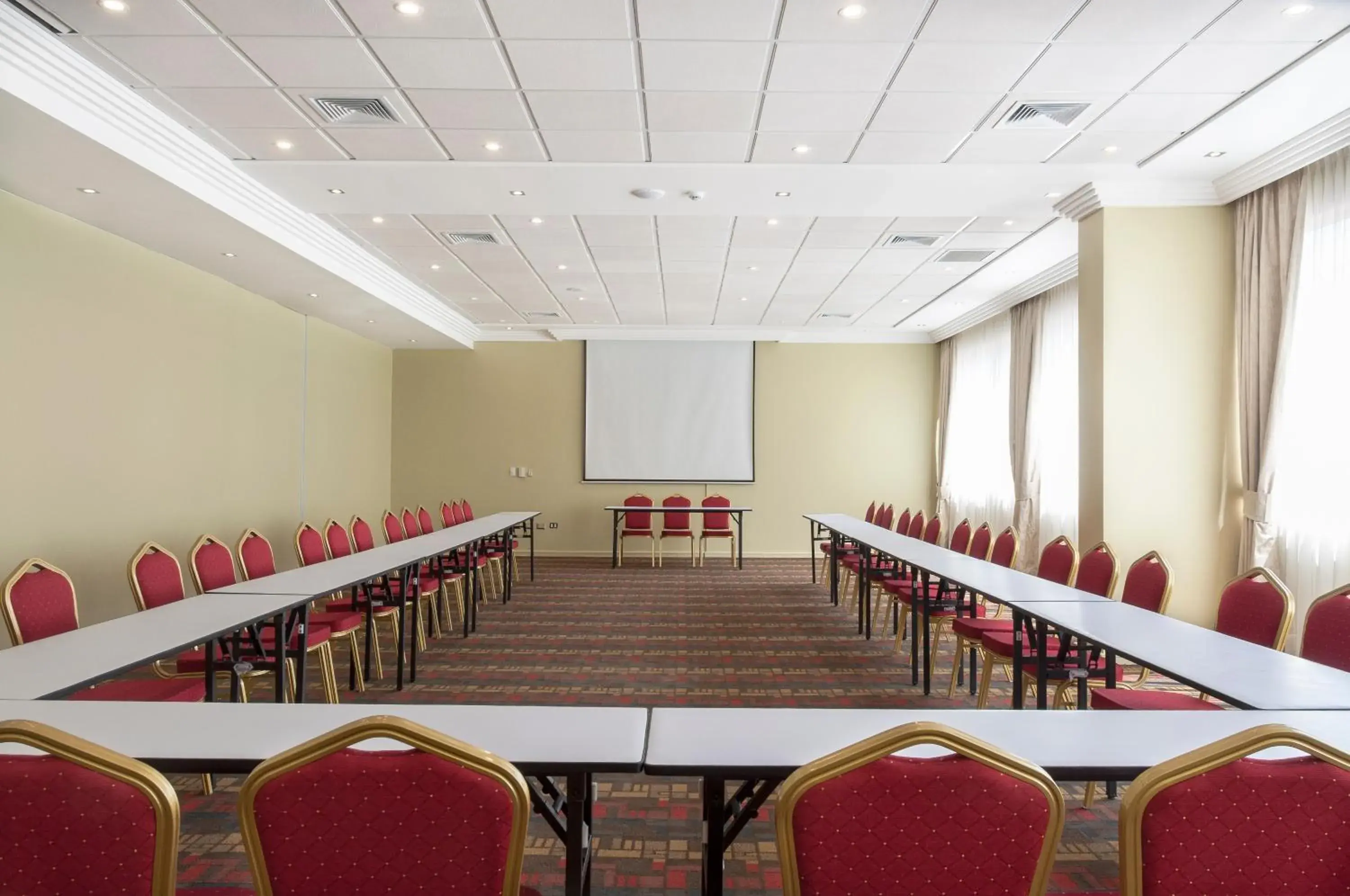 Meeting/conference room in Hotel Diego de Almagro La Serena