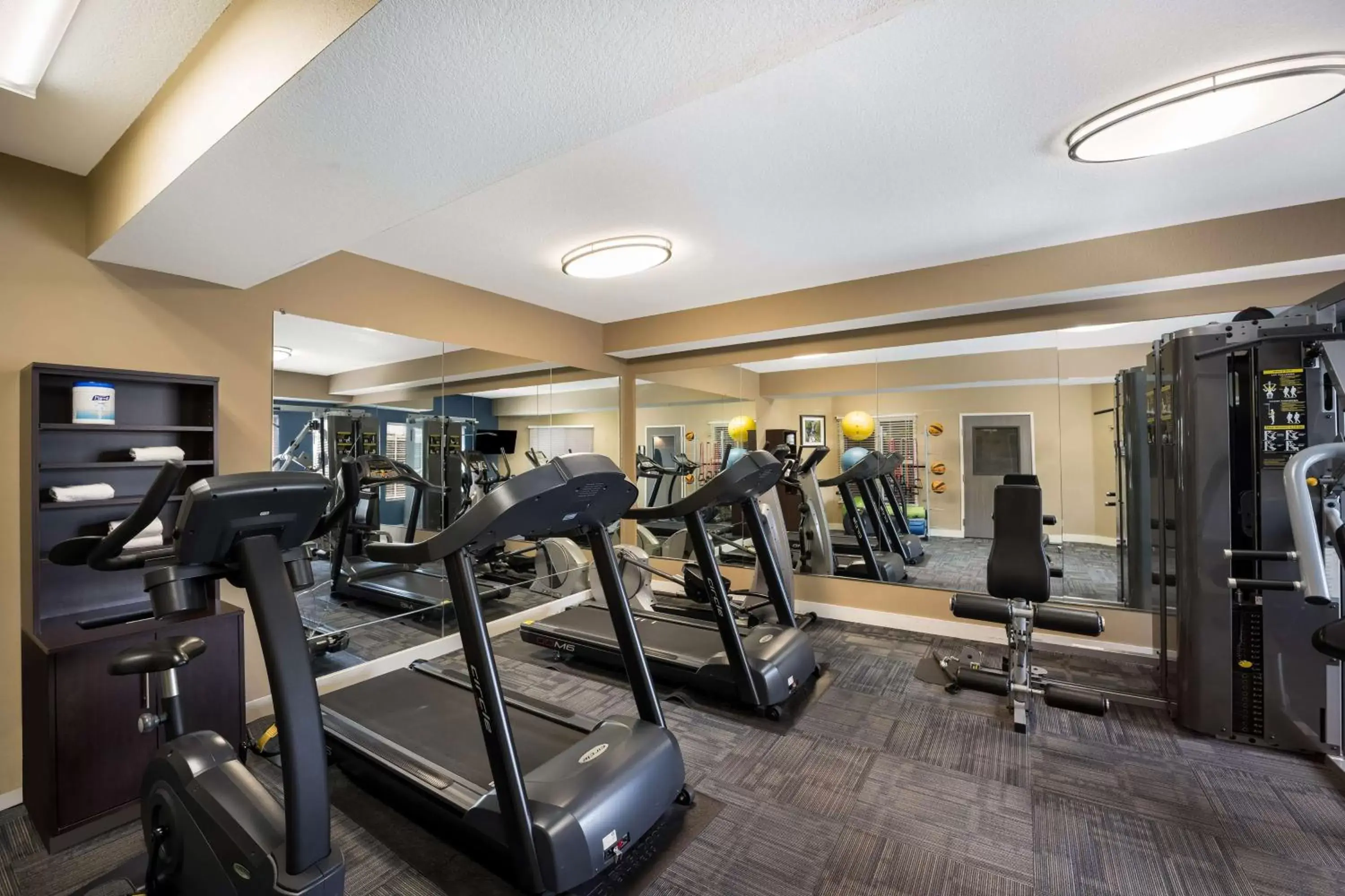 Fitness centre/facilities, Fitness Center/Facilities in Best Western University Inn and Suites