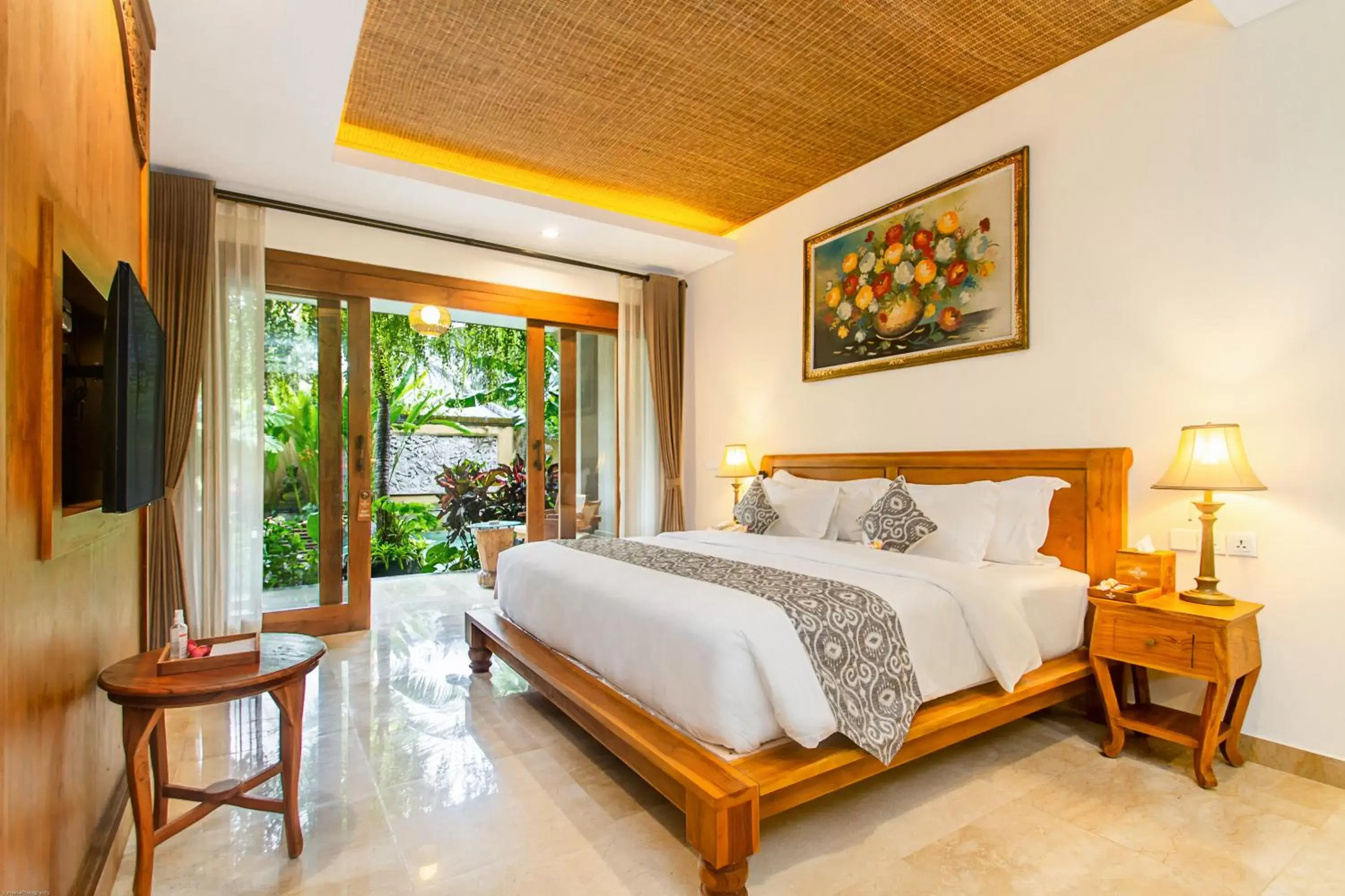 Photo of the whole room, Bed in Weda Cita Resort and Spa by Mahaputra