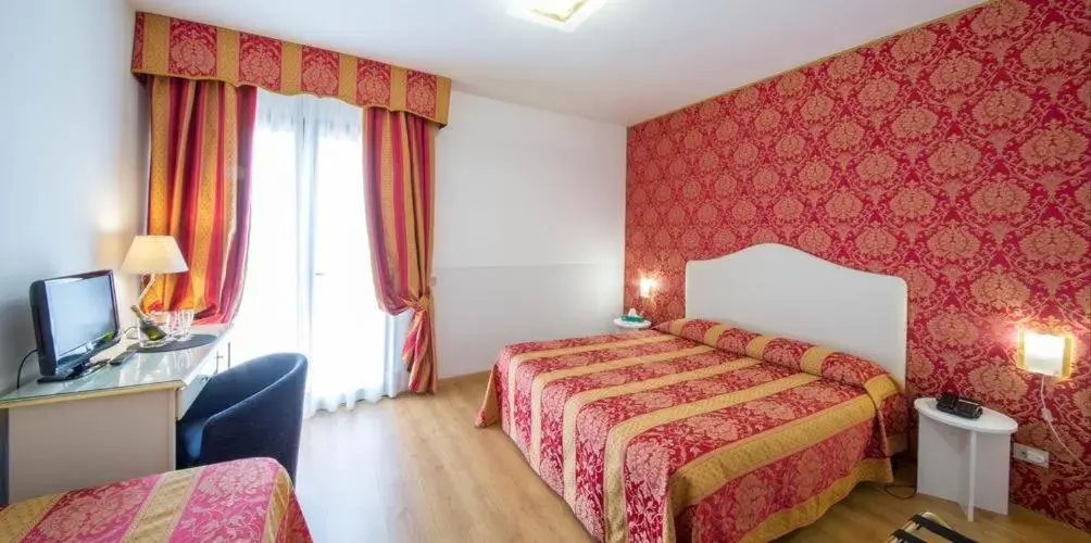 Bed in LAERTE PALACE HOTEL Bed in LAERTE PALACE HOTEL