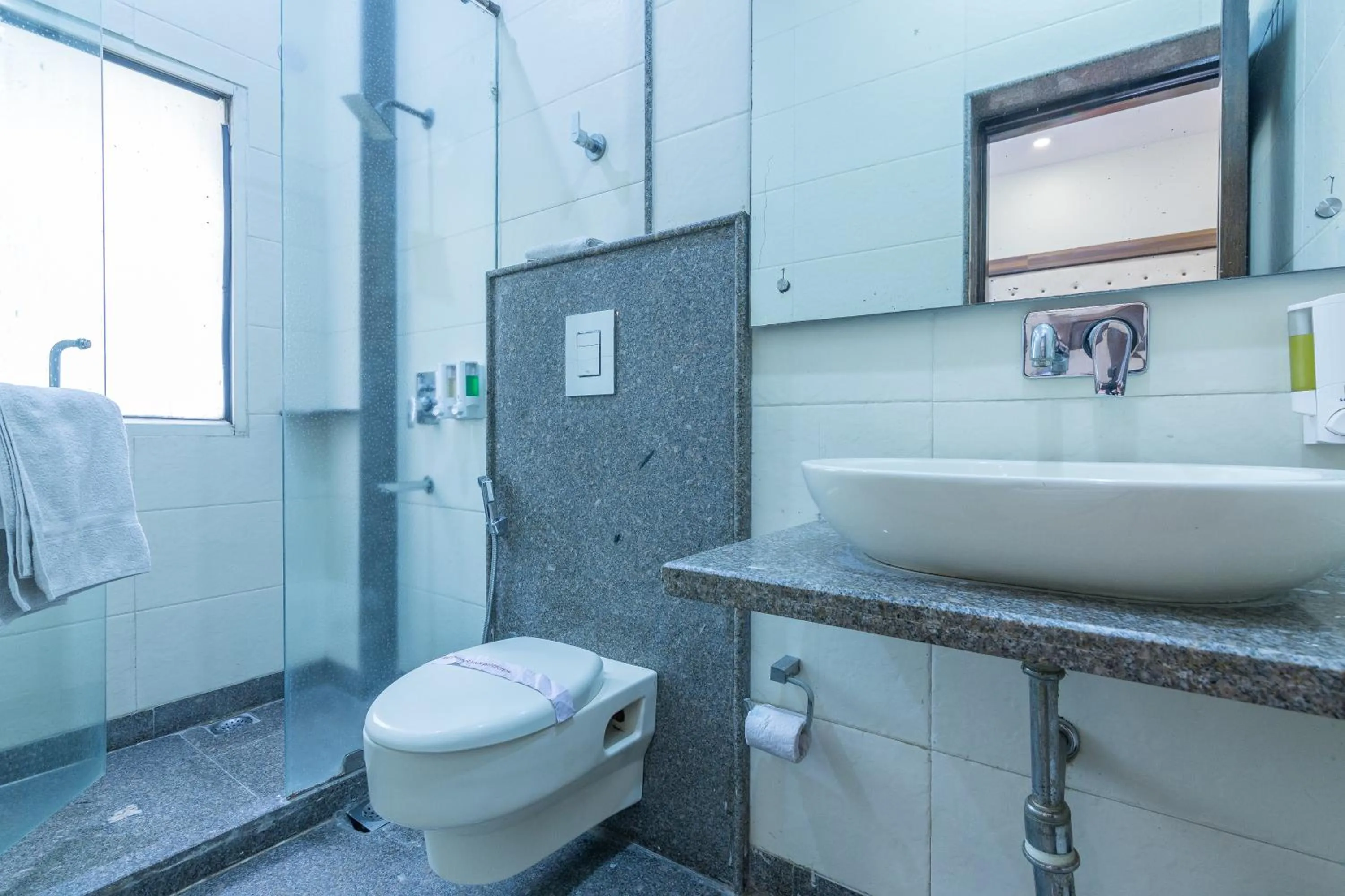 Bathroom in Rupam Hotel