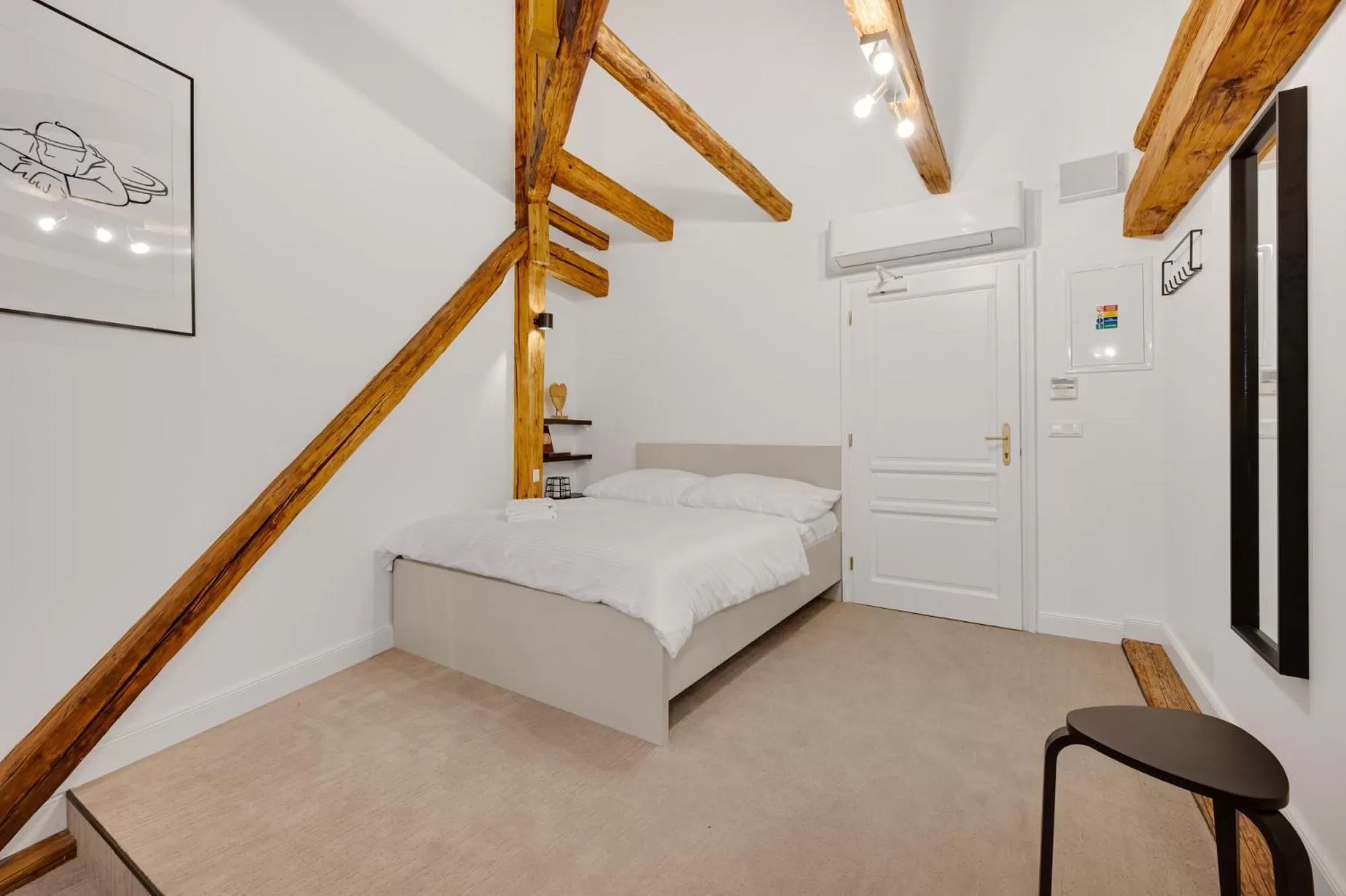 Bed in Palace Apartments