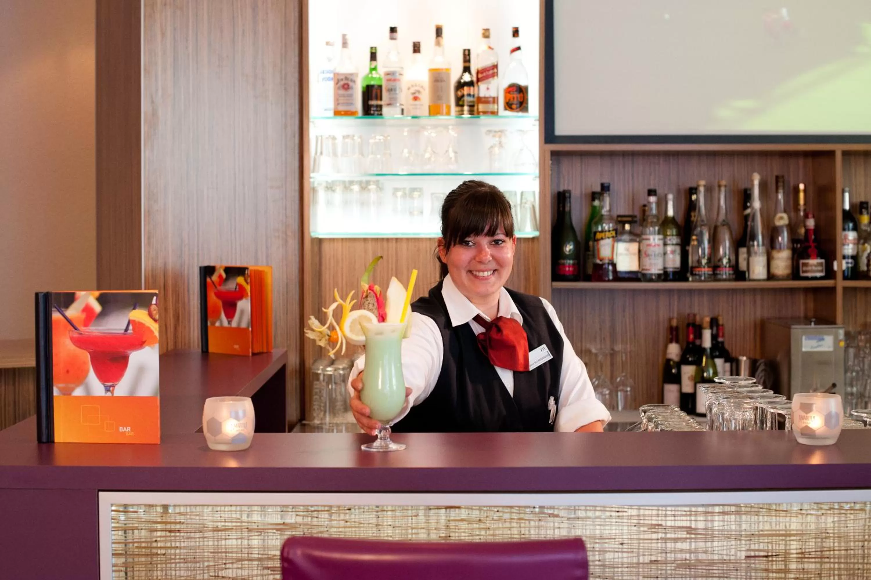 Lounge or bar in Mercure Hotel Hamburg am Volkspark