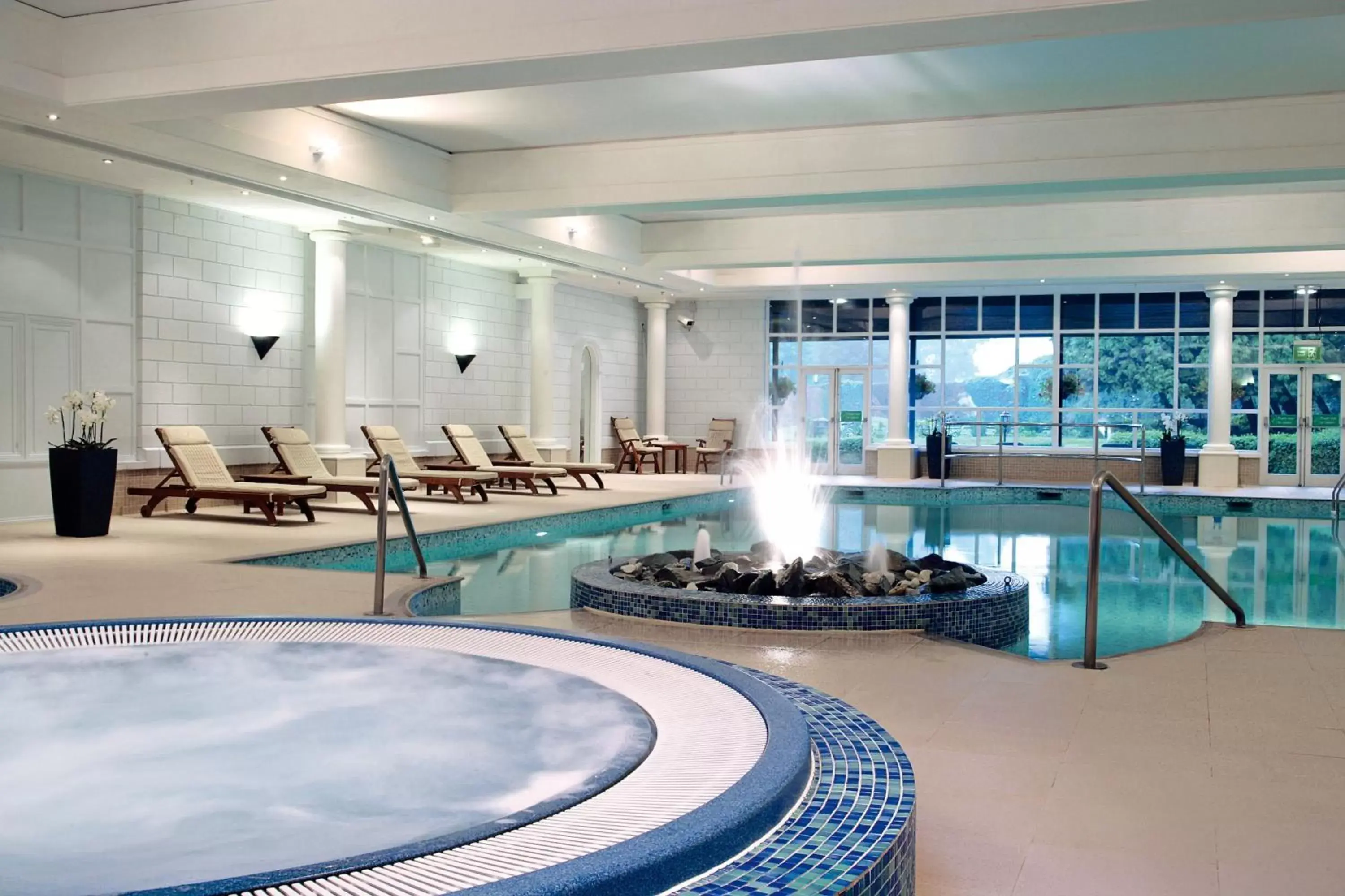 Hot Tub, Swimming Pool in The Goodwood Hotel