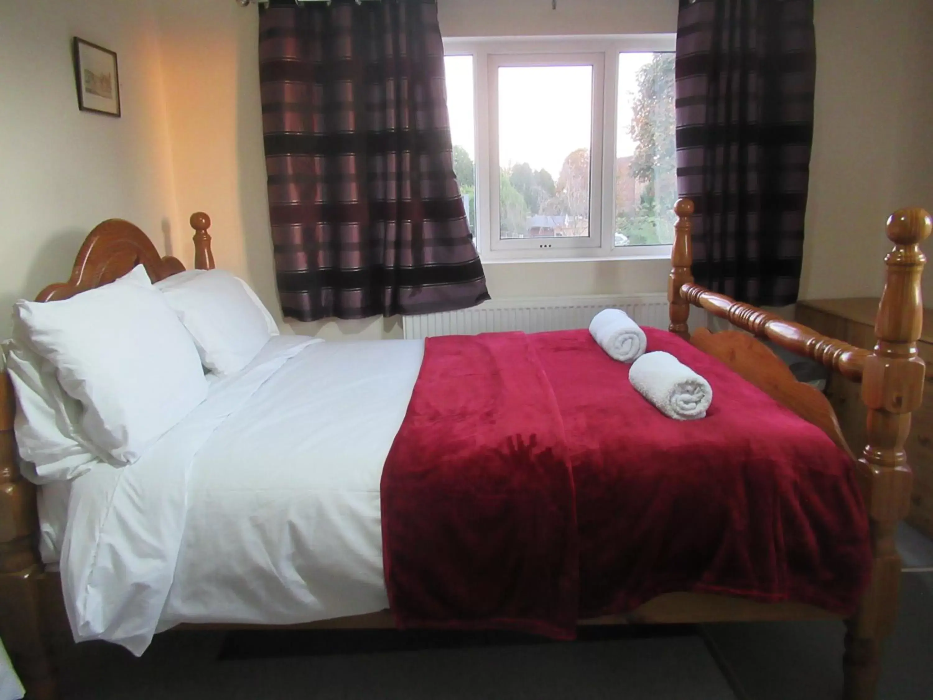 Bedroom, Bed in Littlestone Hotel