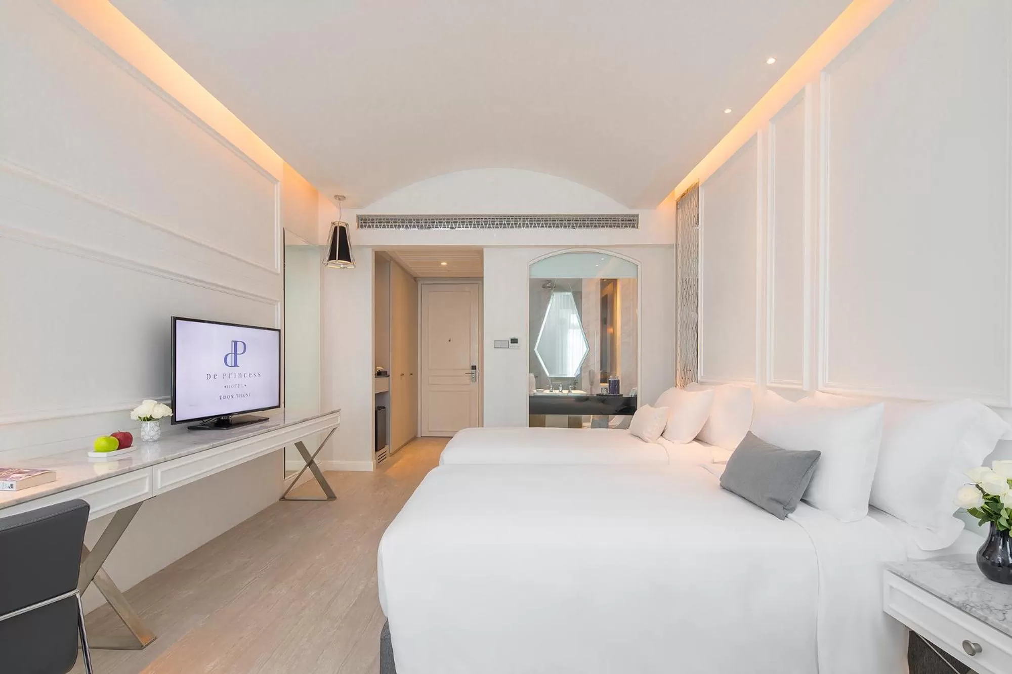 Bed in De Princess Hotel Udonthani