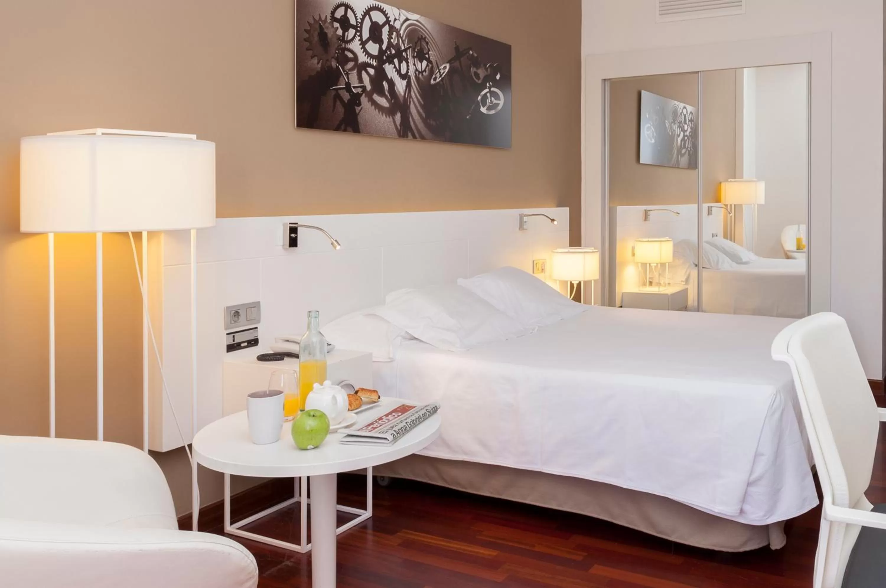 Bedroom, Bed in URH Ciutat de Mataró