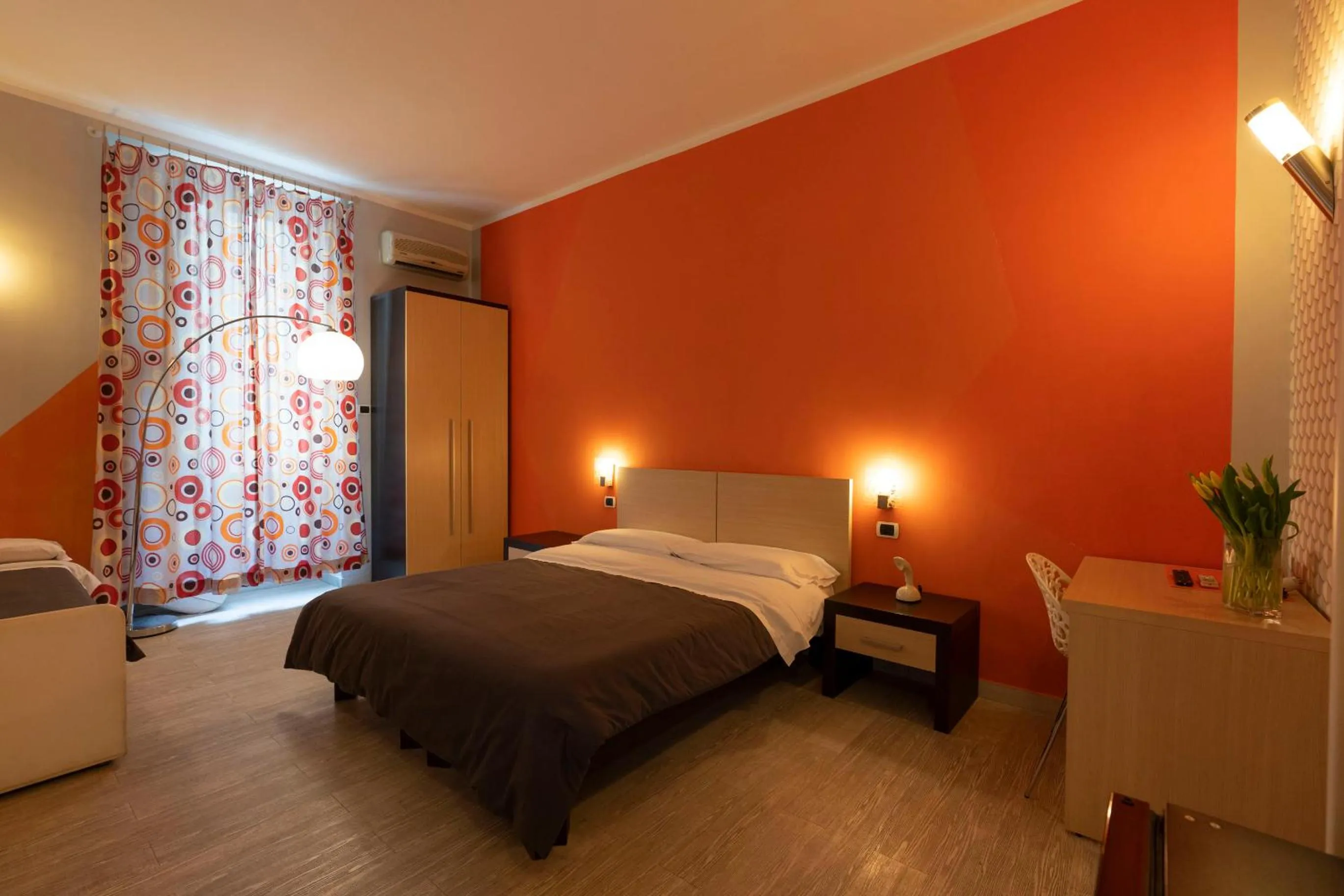 Bed in H Rooms boutique Hotel