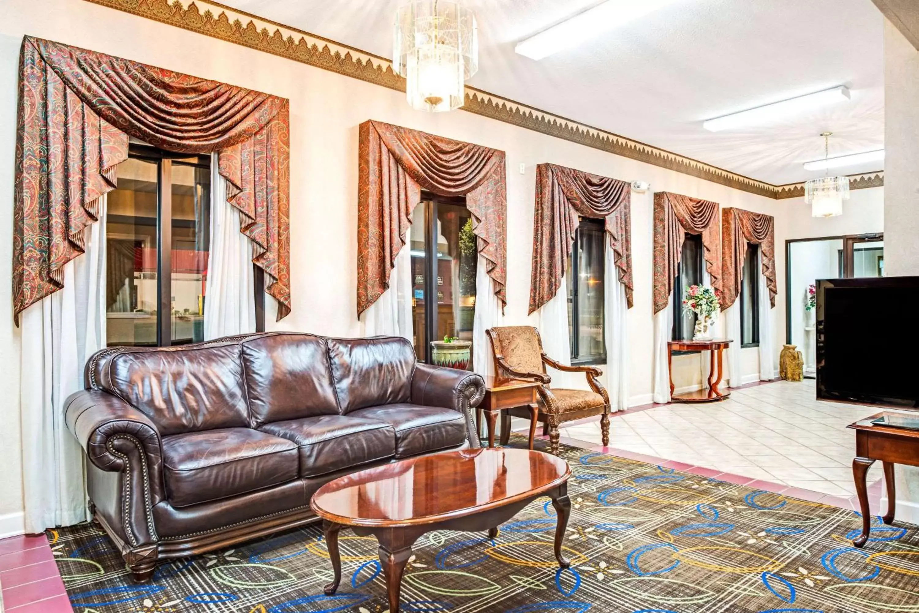 Lobby or reception, Seating Area in Days Inn by Wyndham Covington