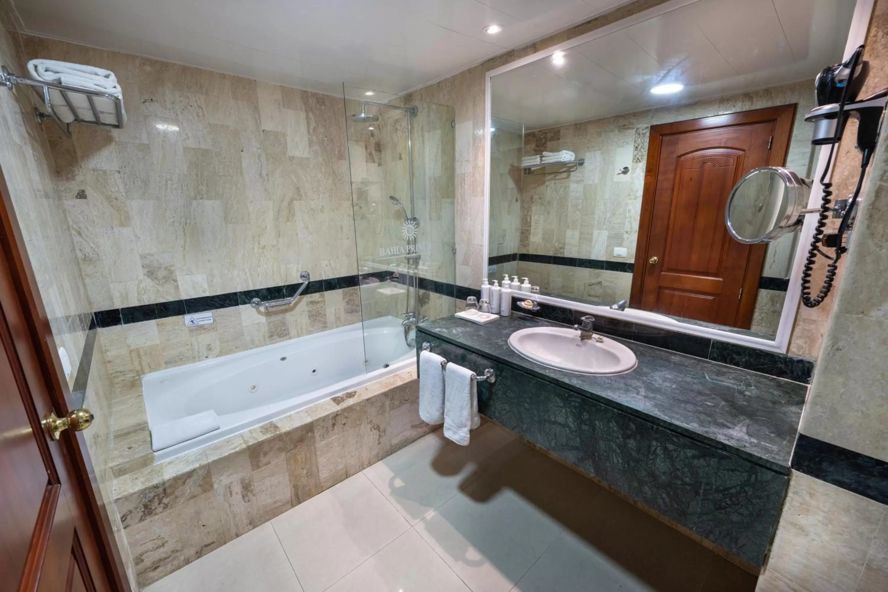 Shower in Bahia Principe Grand Turquesa - All Inclusive
