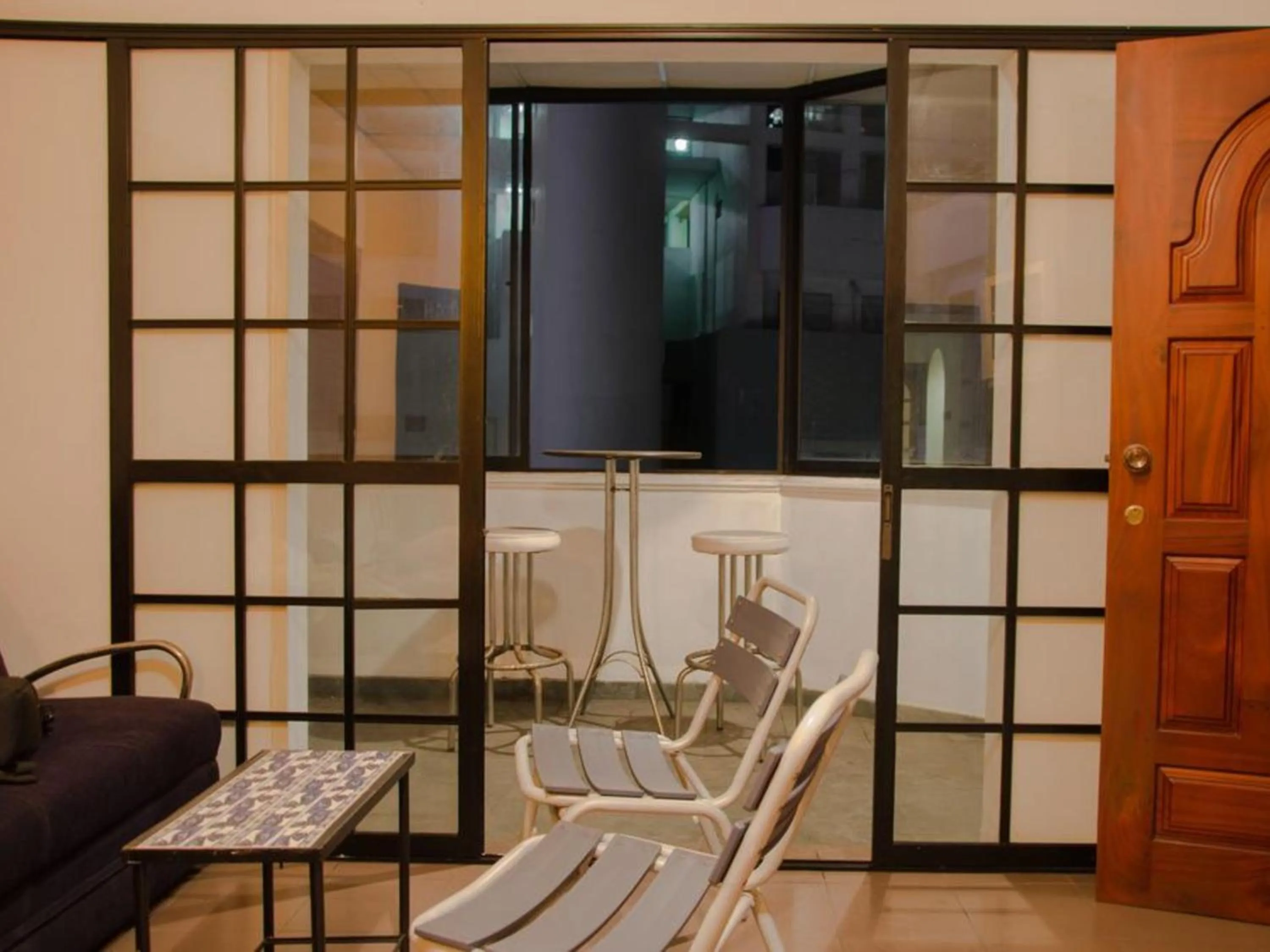 Living room in Backpack Lanka