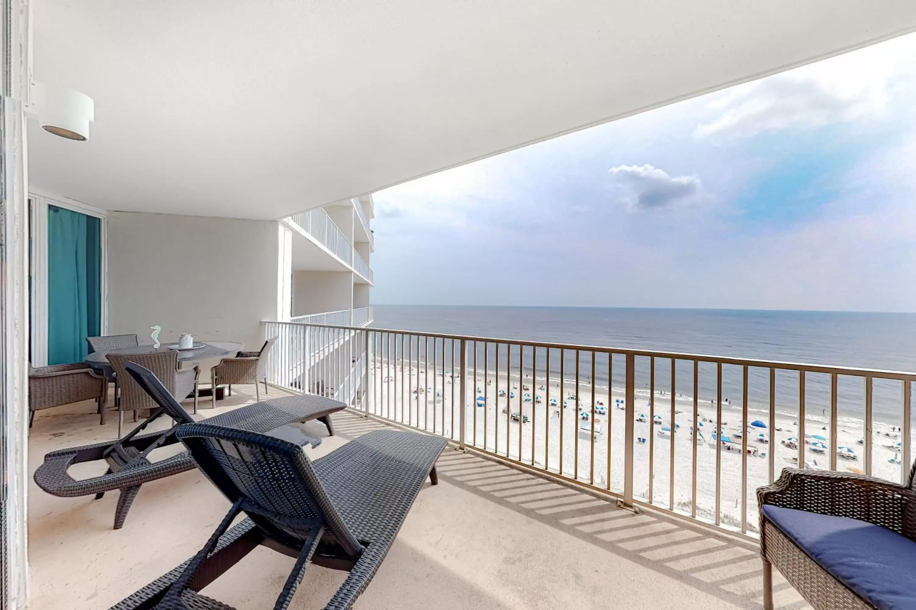 Balcony/Terrace in Lighthouse Condominiums IV