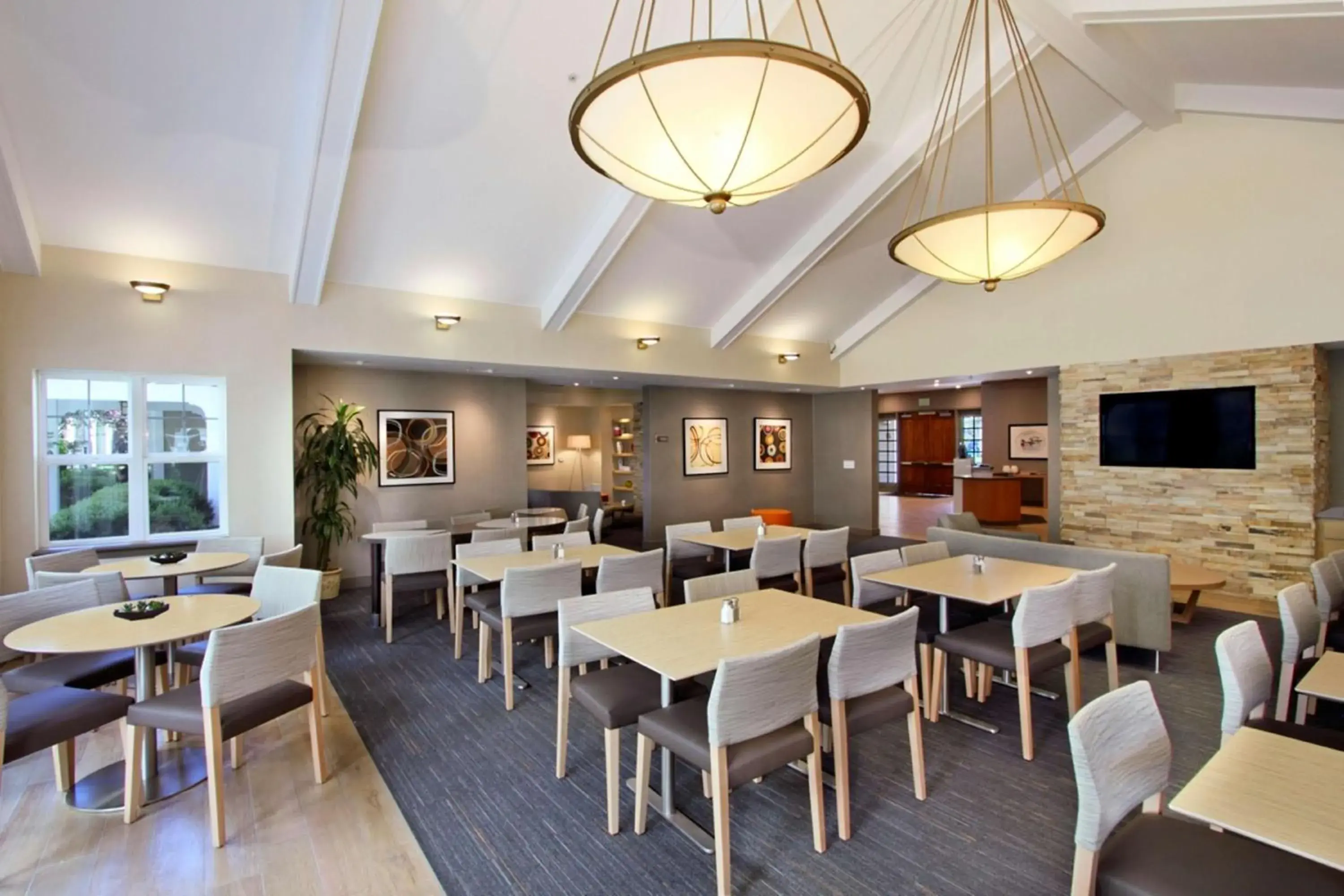 Dining area, Restaurant/Places to Eat in Homewood Suites by Hilton Newark Fremont