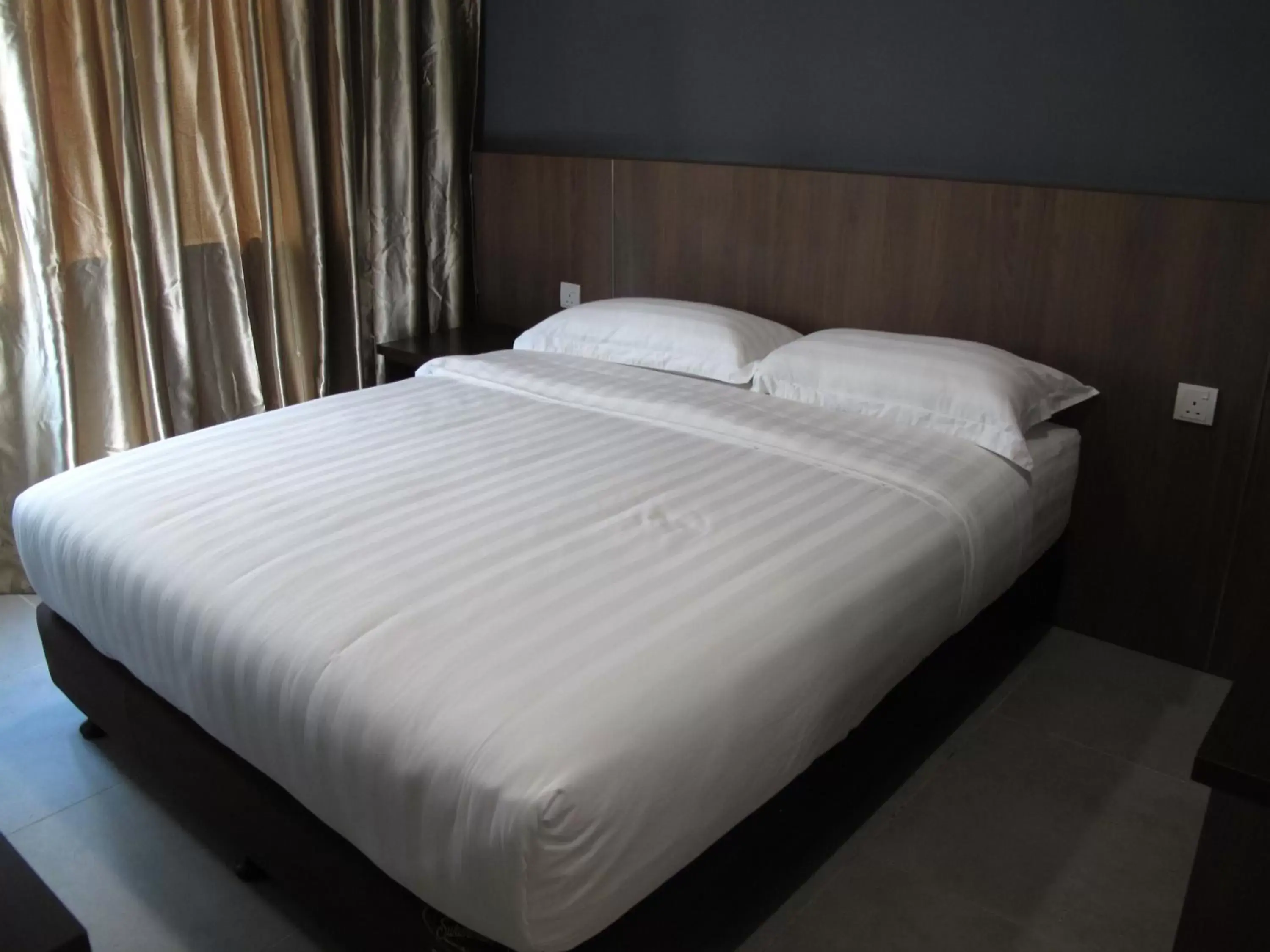 Bed in HOTEL SUKARAMAI