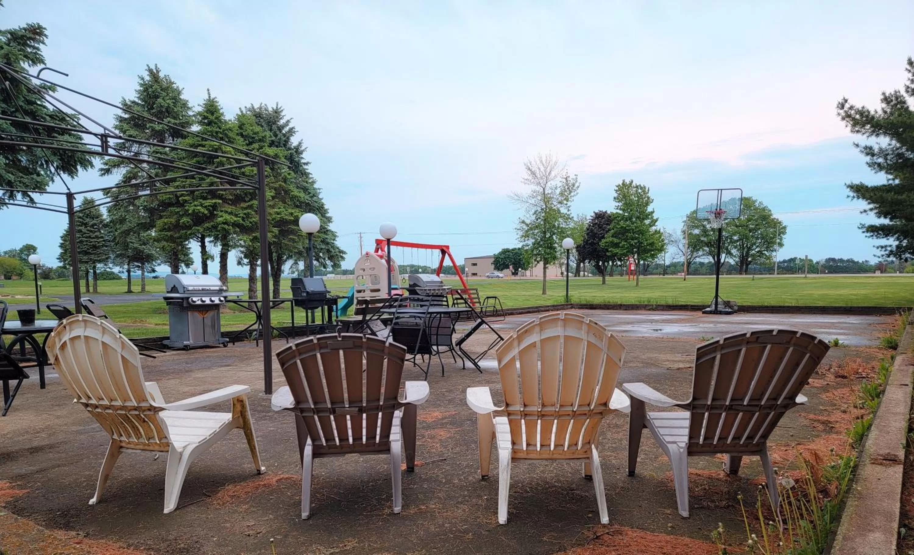 Patio in Skyview Motel - Prairie du Sac