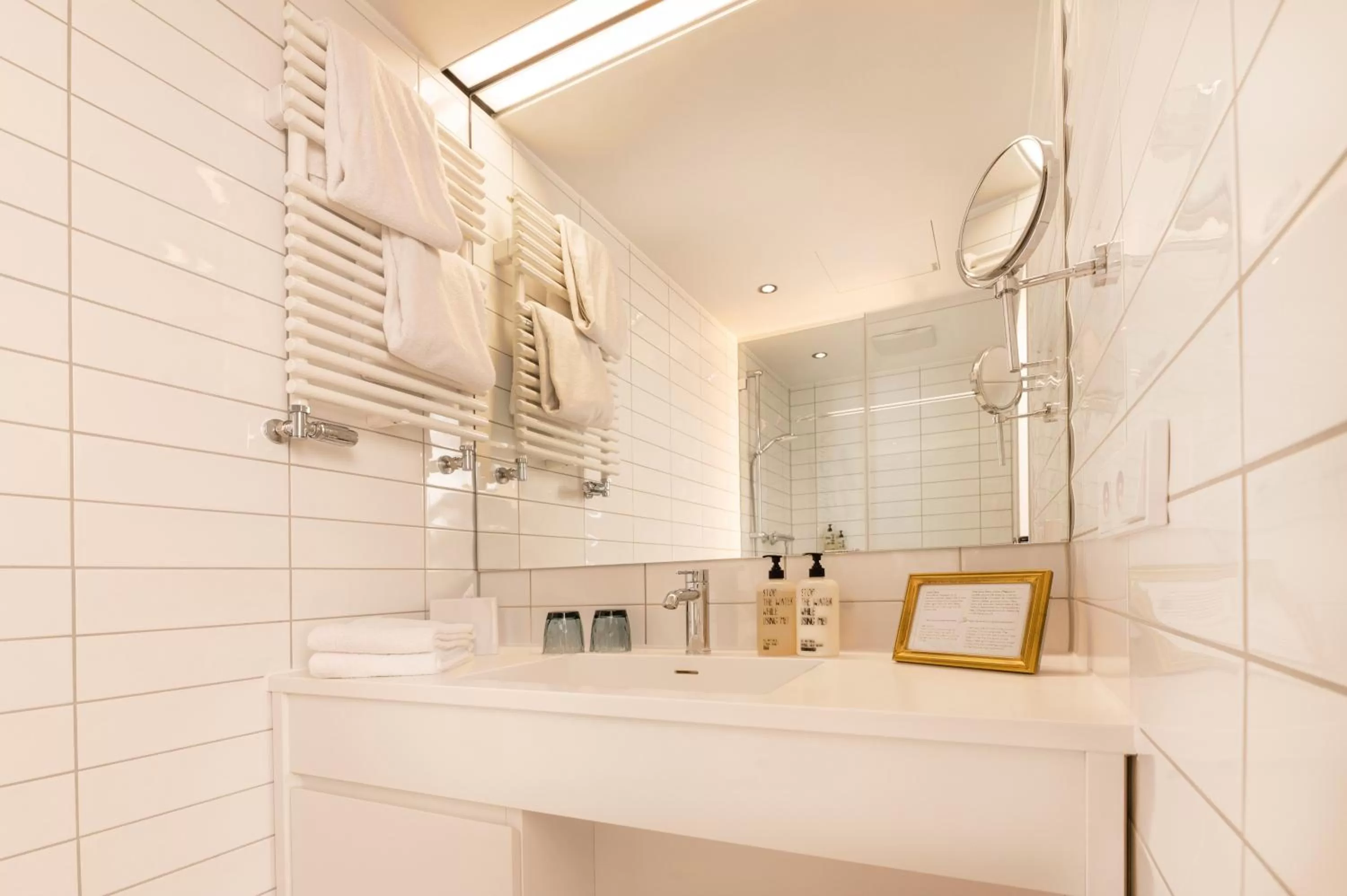 Bathroom in Hotel & Restaurant Posthalterei