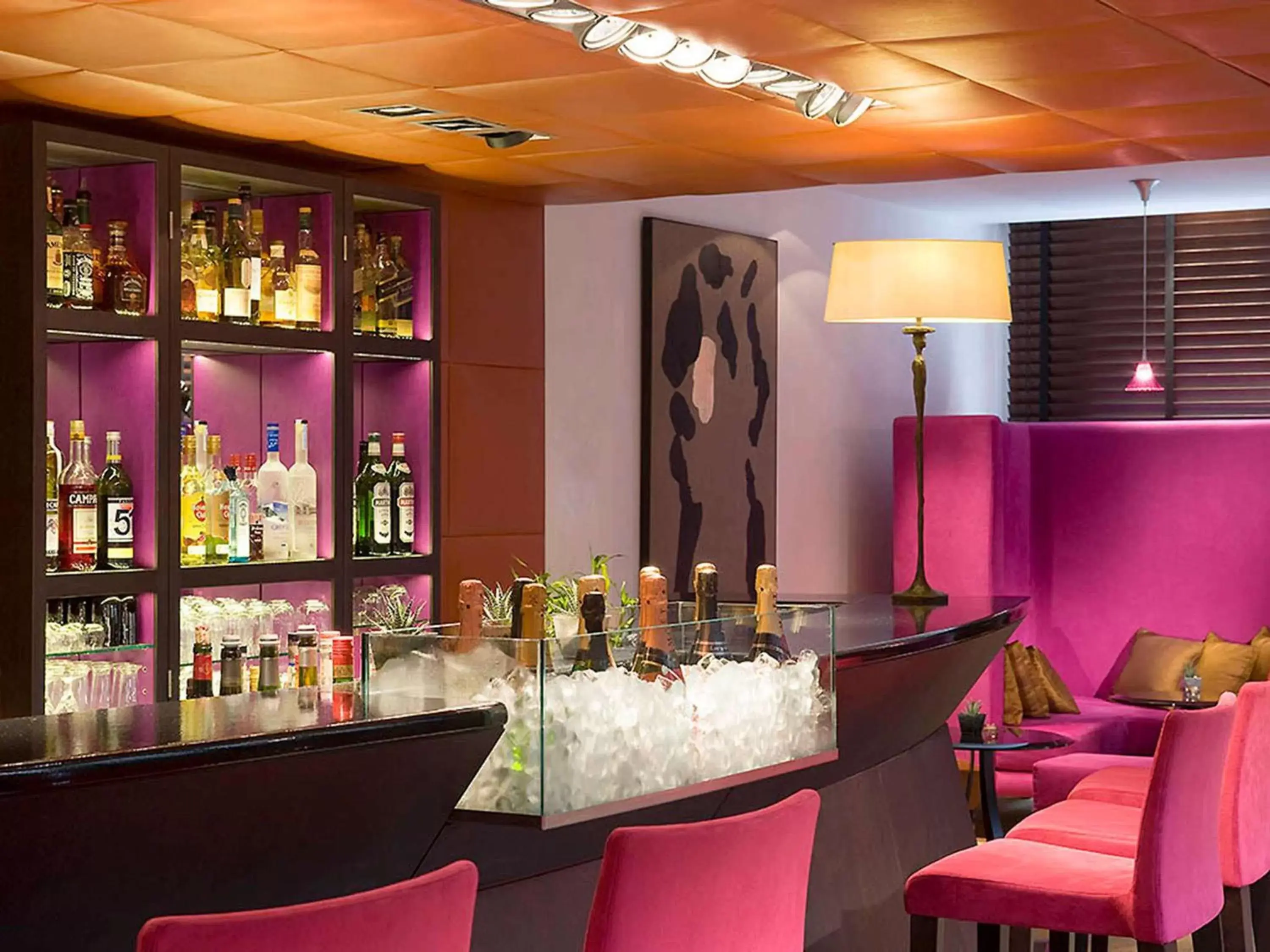 Property building, Lounge/Bar in Sofitel Strasbourg Grande Ile