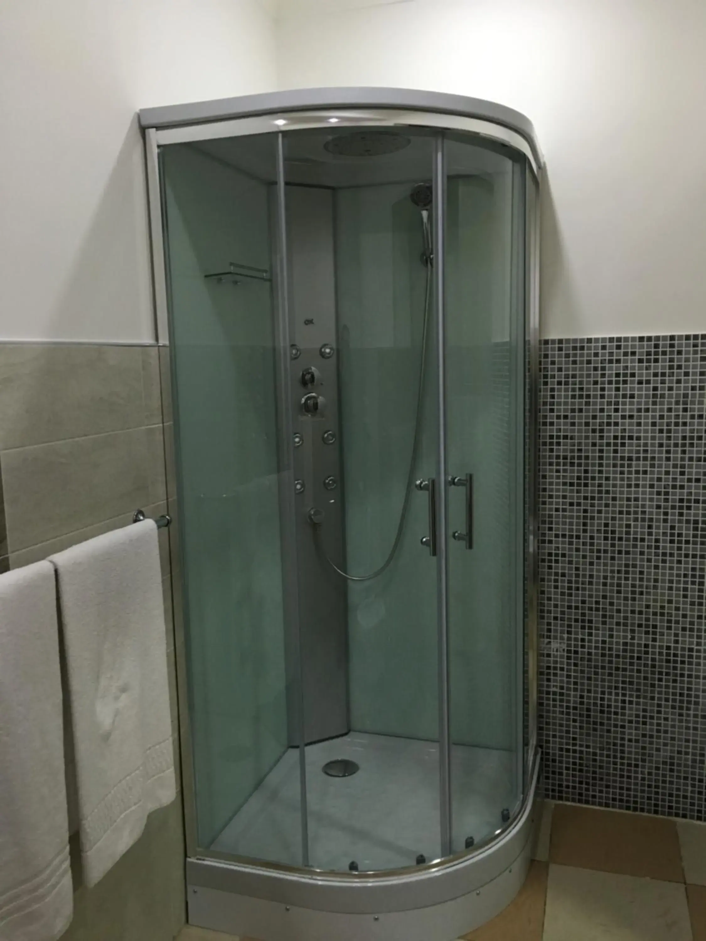Bathroom in Hotel Borbonico di Pietrarsa