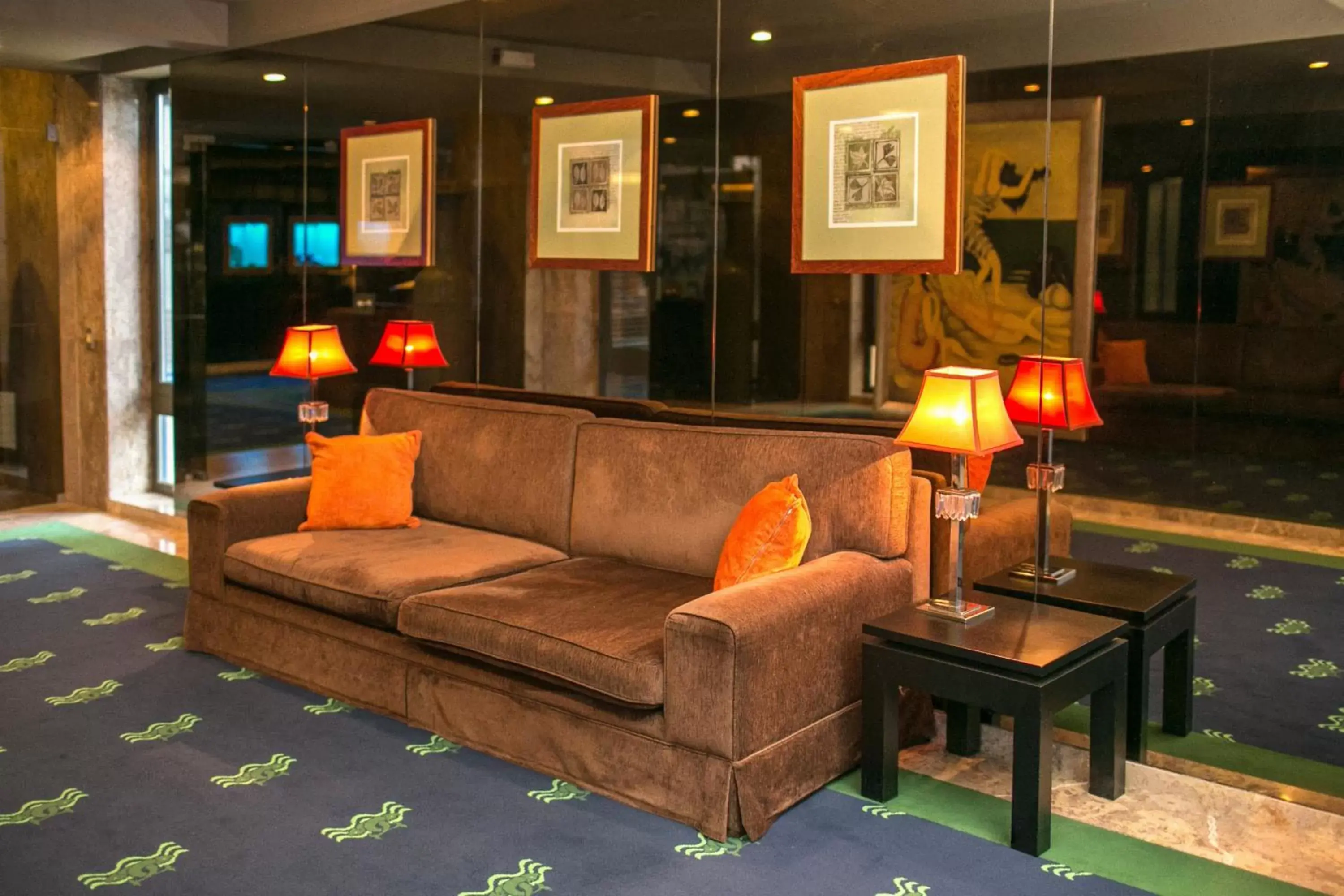 Lobby or reception, Seating Area in Hotel Solverde Spa and Wellness Center