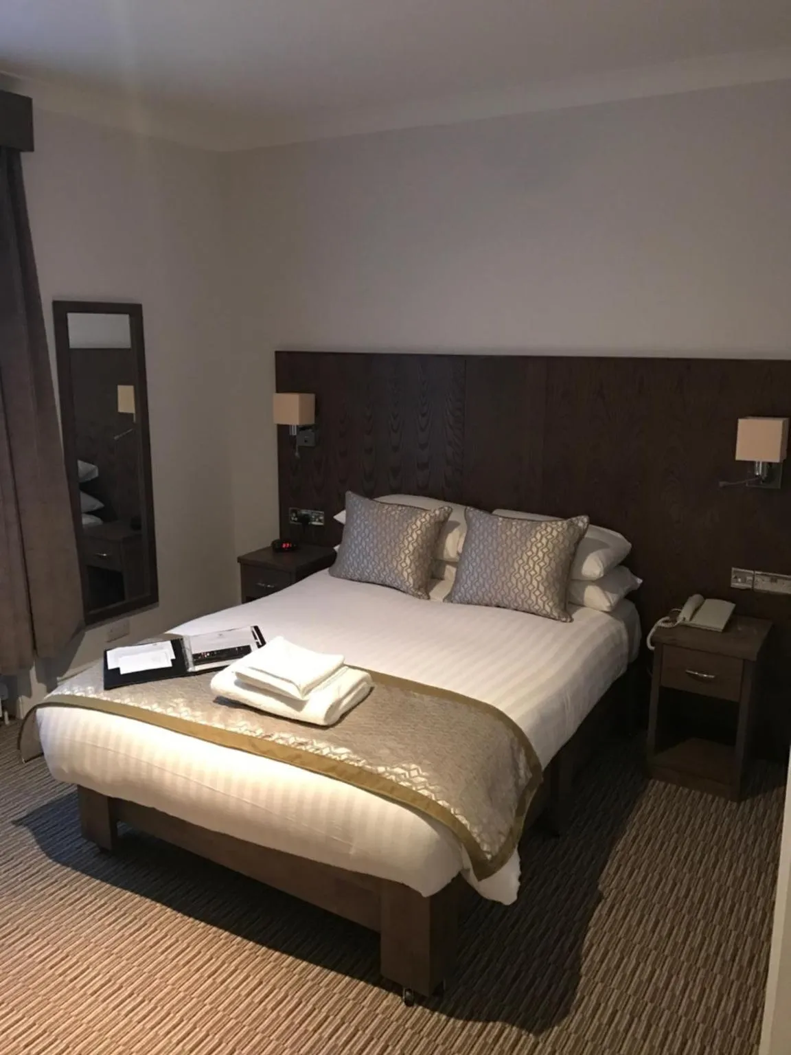 Bed in Best Western Ipswich Hotel