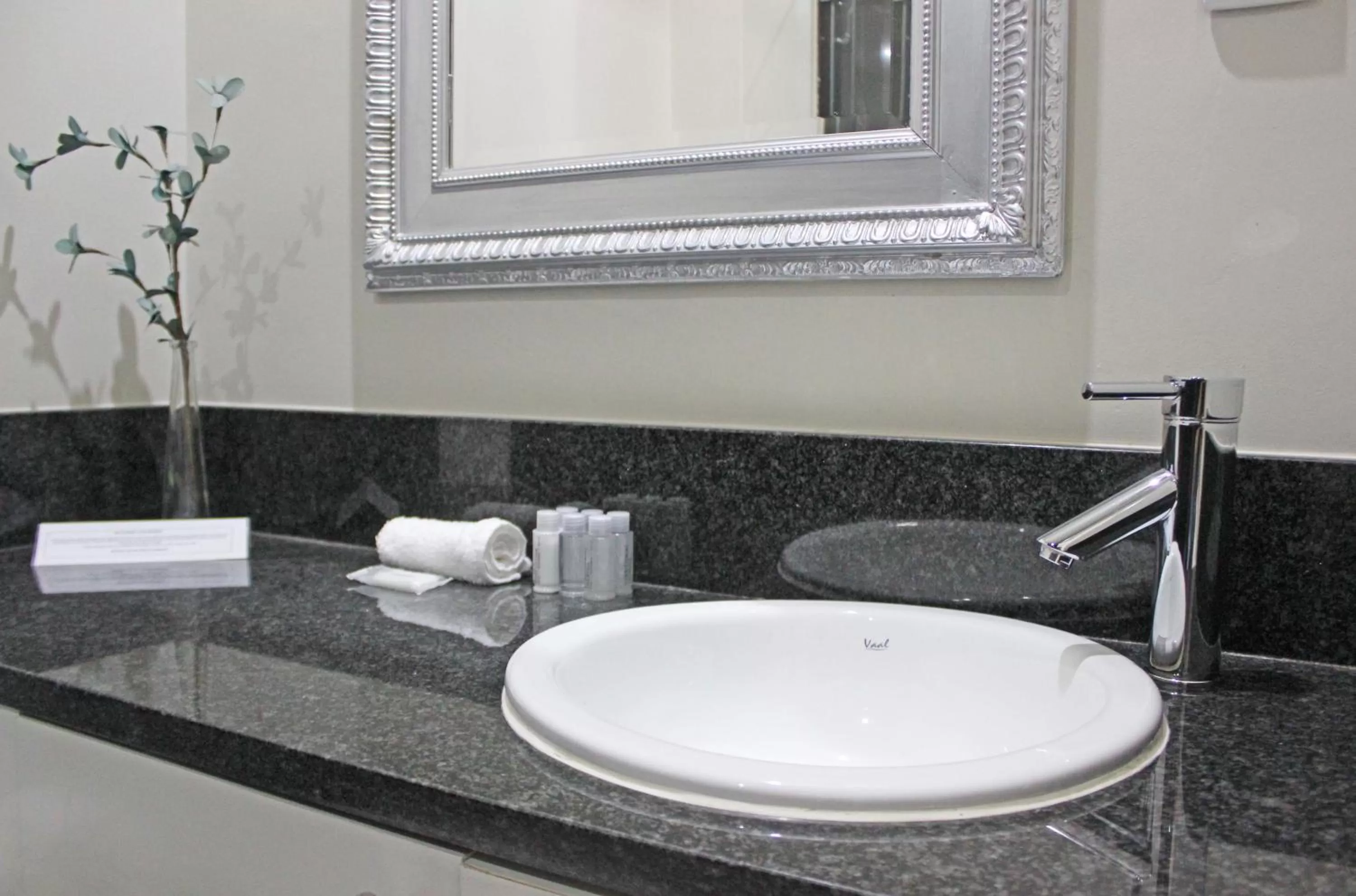 Bathroom in Long Street Boutique Hotel