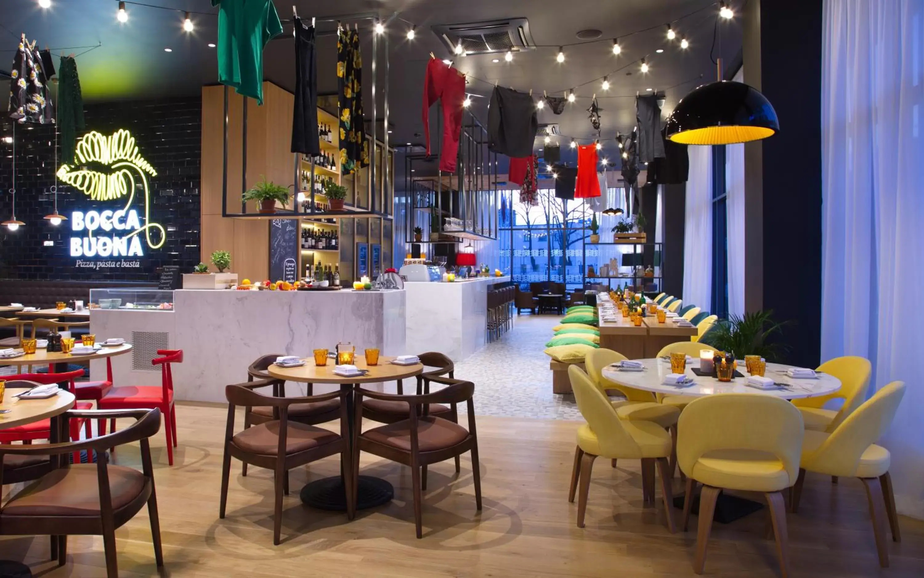 Restaurant/Places to Eat in Park Inn by Radisson Riga Valdemara