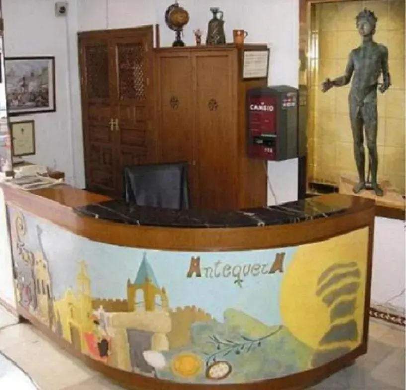 Decorative detail, Lobby/Reception in Hostal Colon Antequera