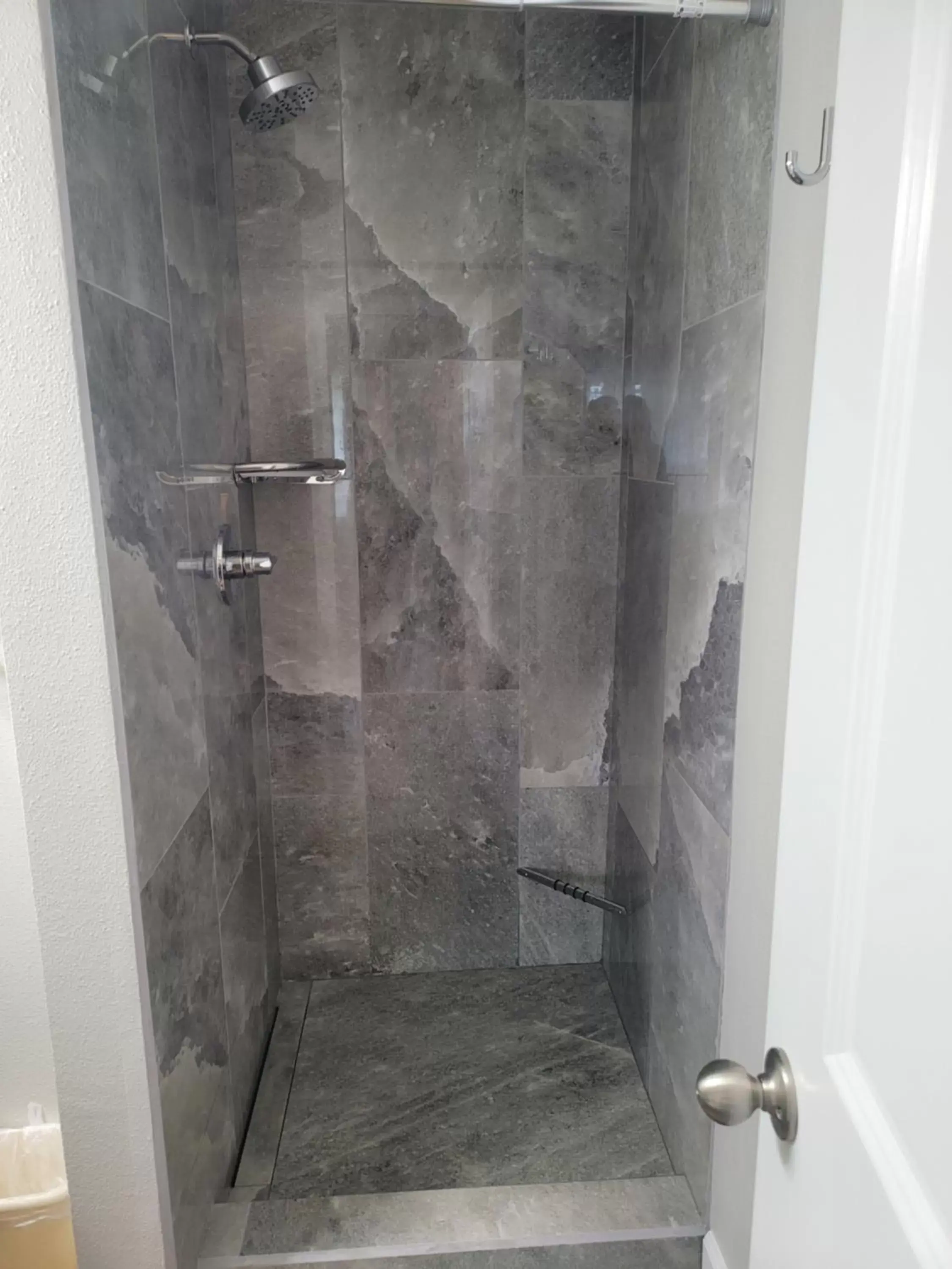 Shower, Bathroom in Bridge Street Inn