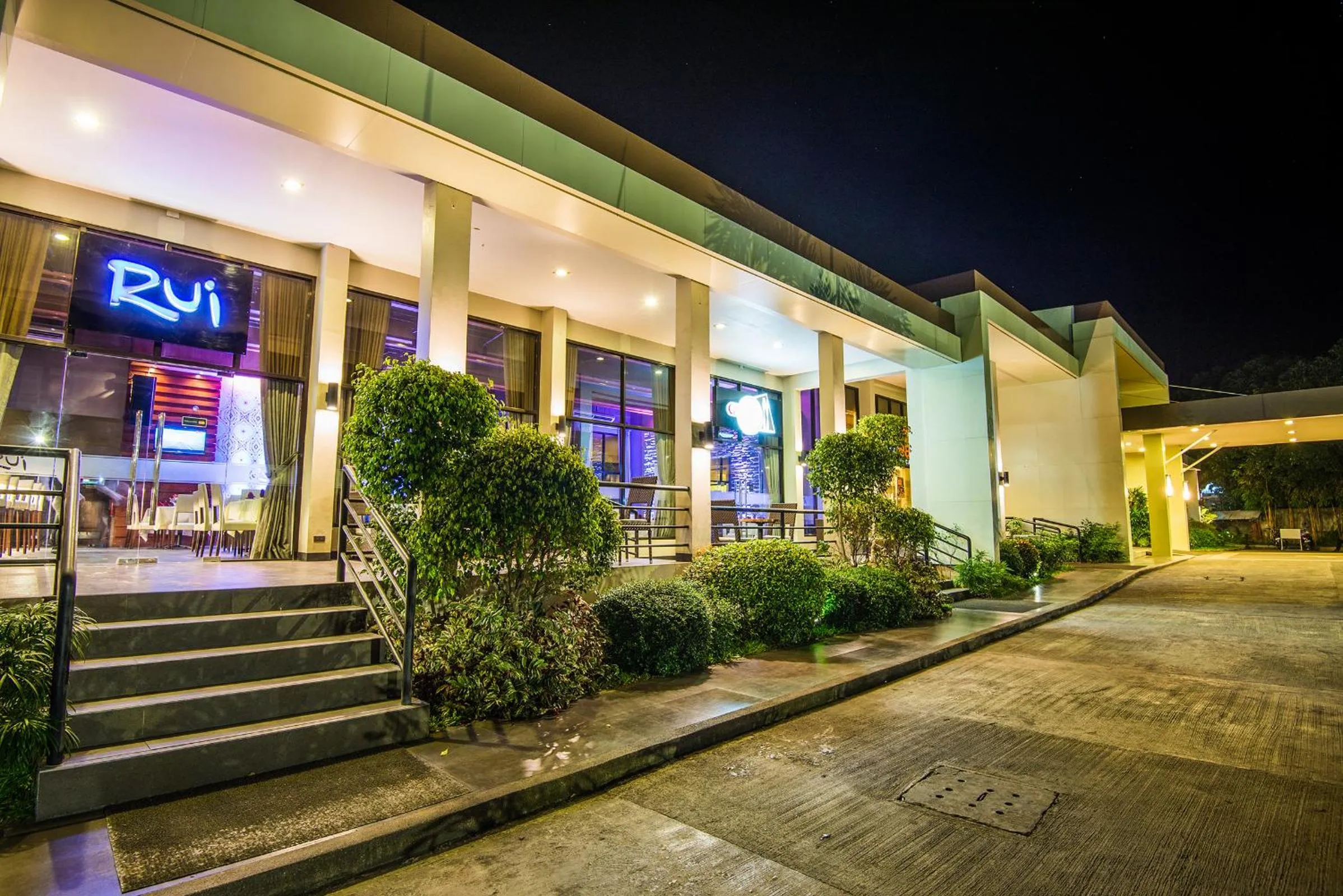 Lounge or bar in Ariana Hotel