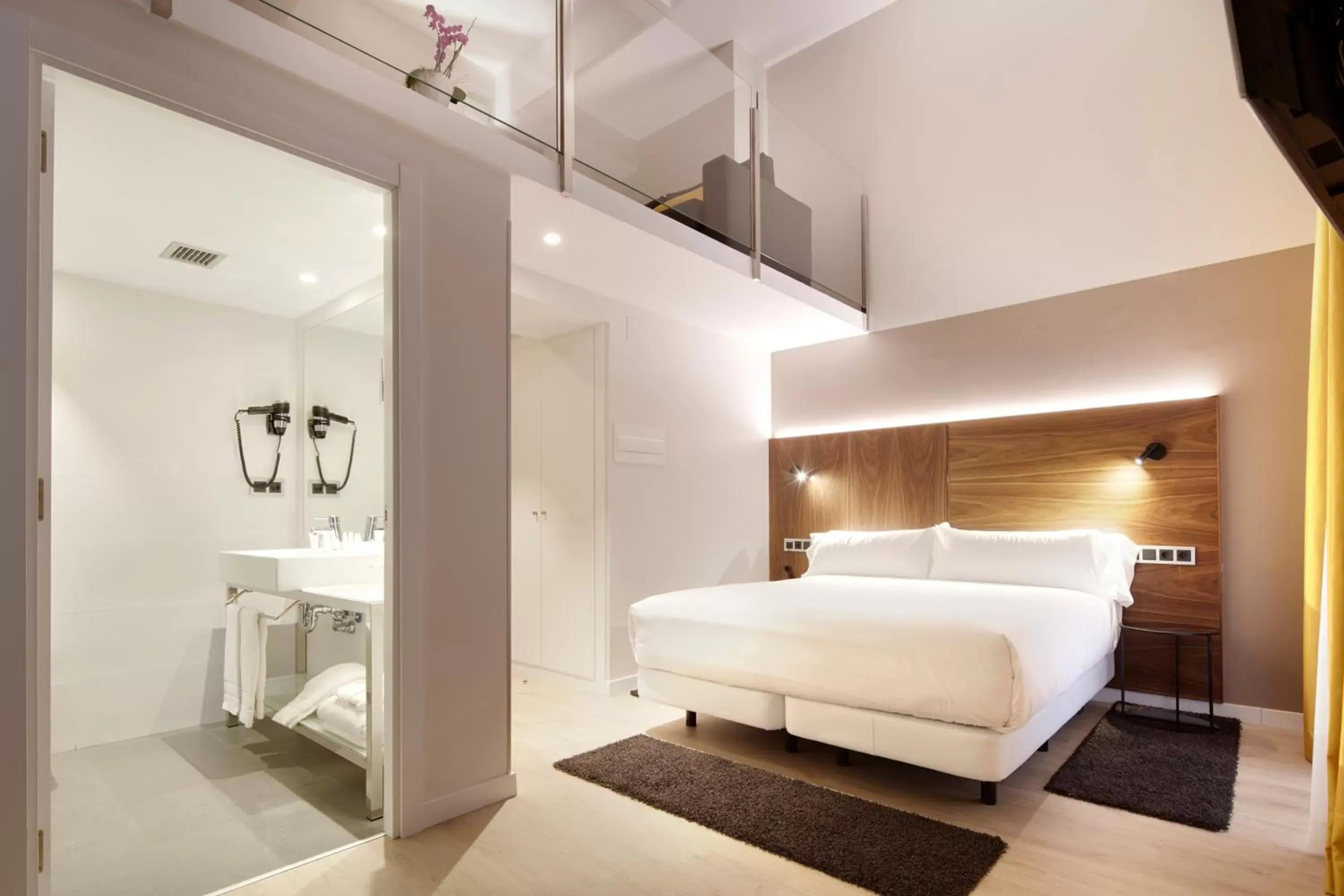 Photo of the whole room, Bathroom in Hotel Arrizul Congress