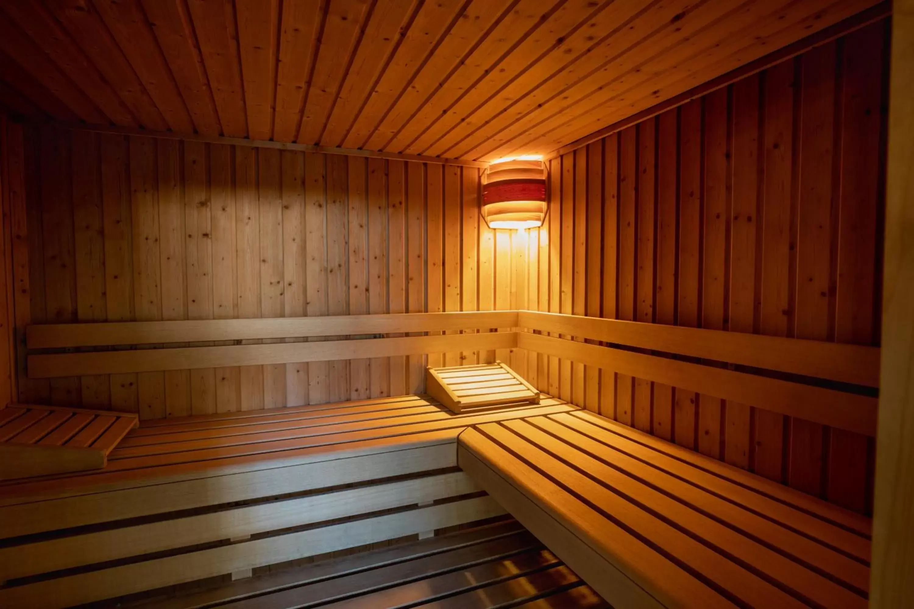 Sauna in SOWELL HOTELS Le Parc & Spa